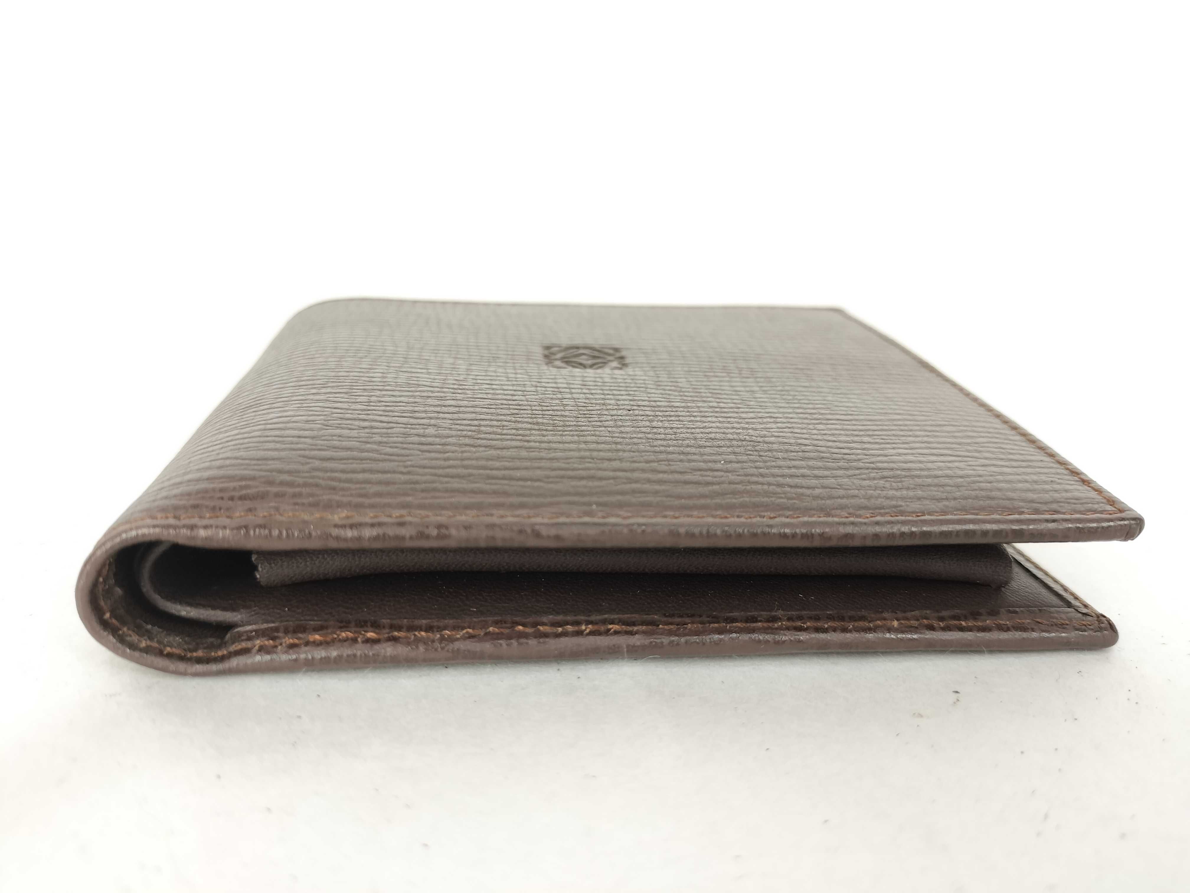 wallet — view 3