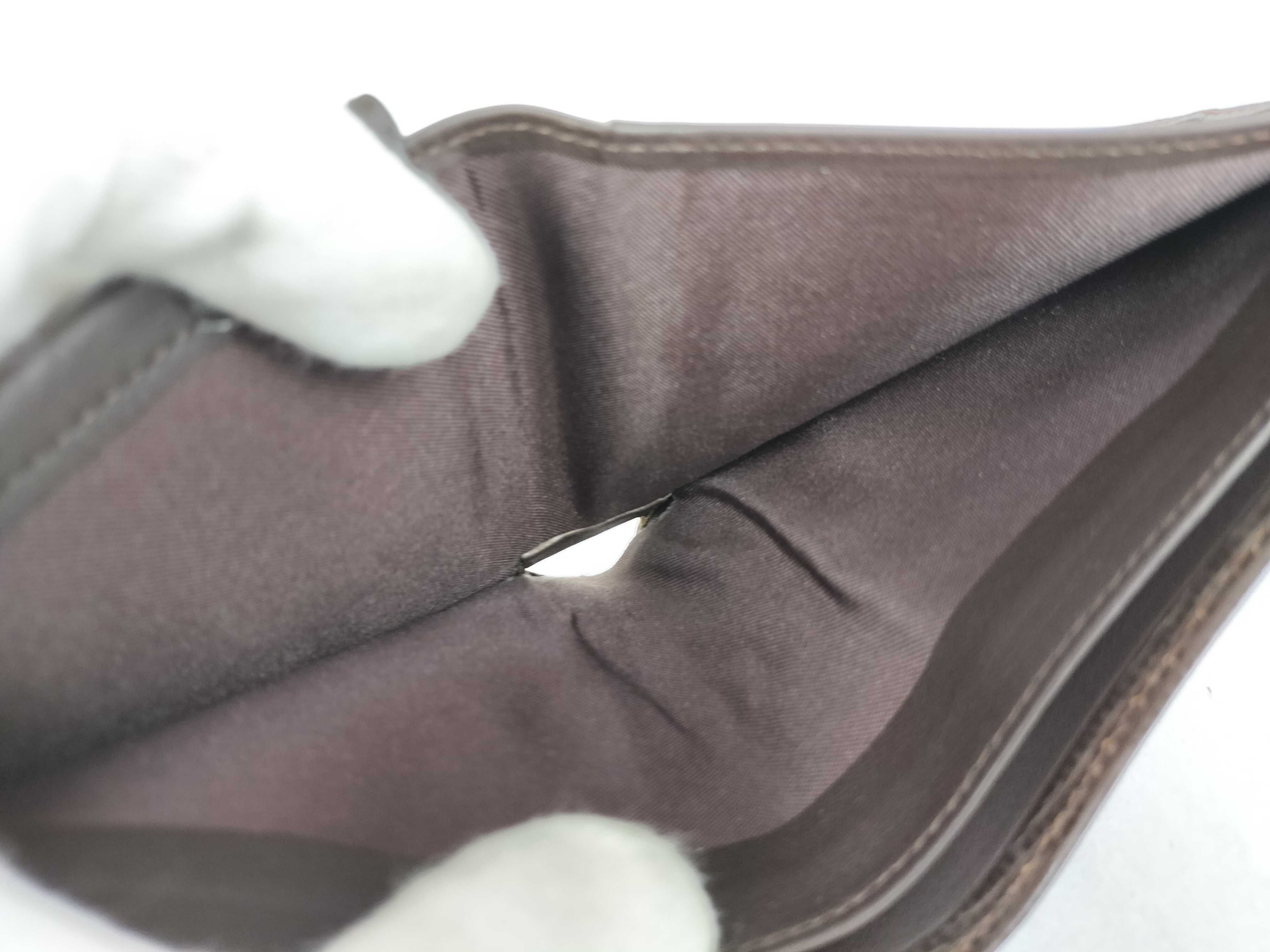 wallet — view 9
