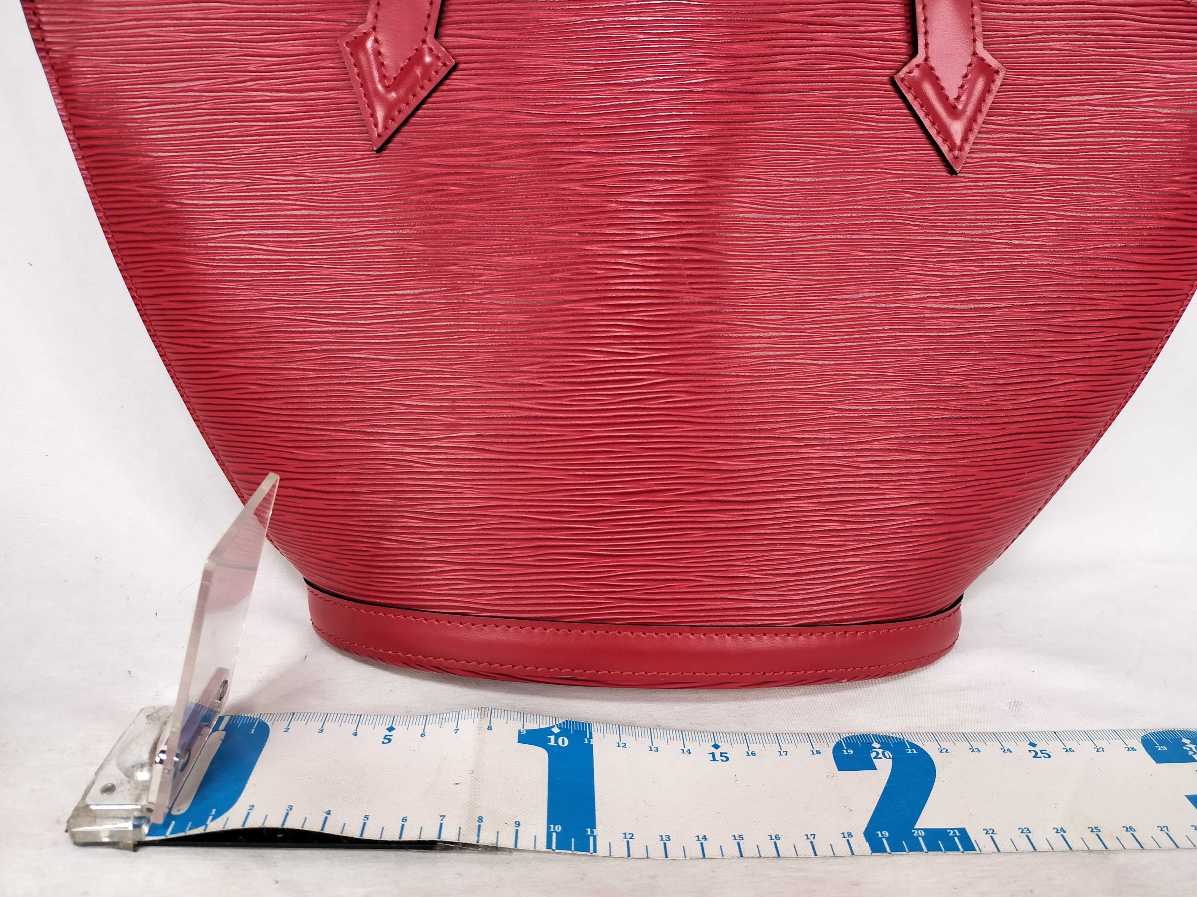 Epi Saint Jacques PM Handbag with Dust Bag — view 2