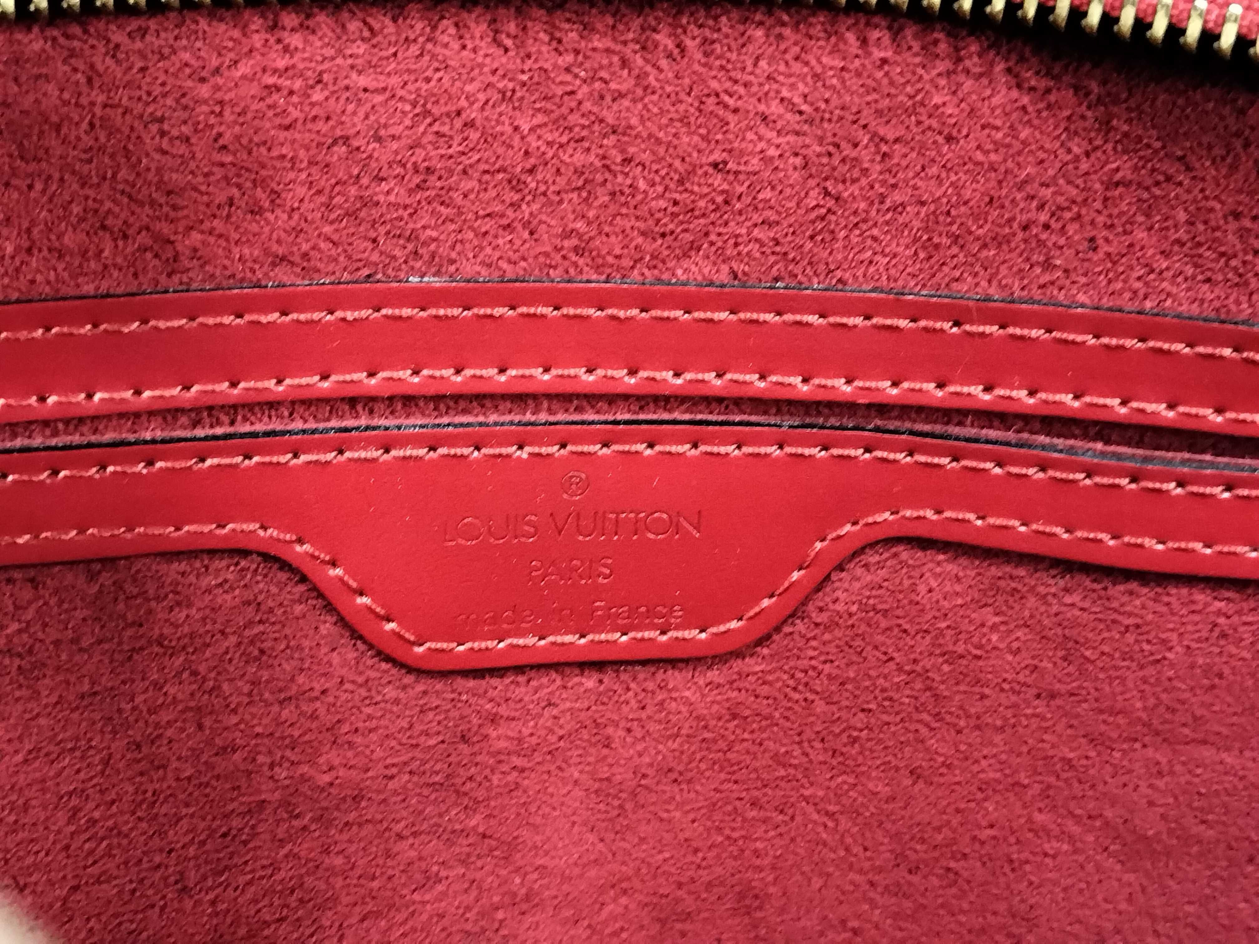 Epi Saint Jacques PM Handbag with Dust Bag — view 12