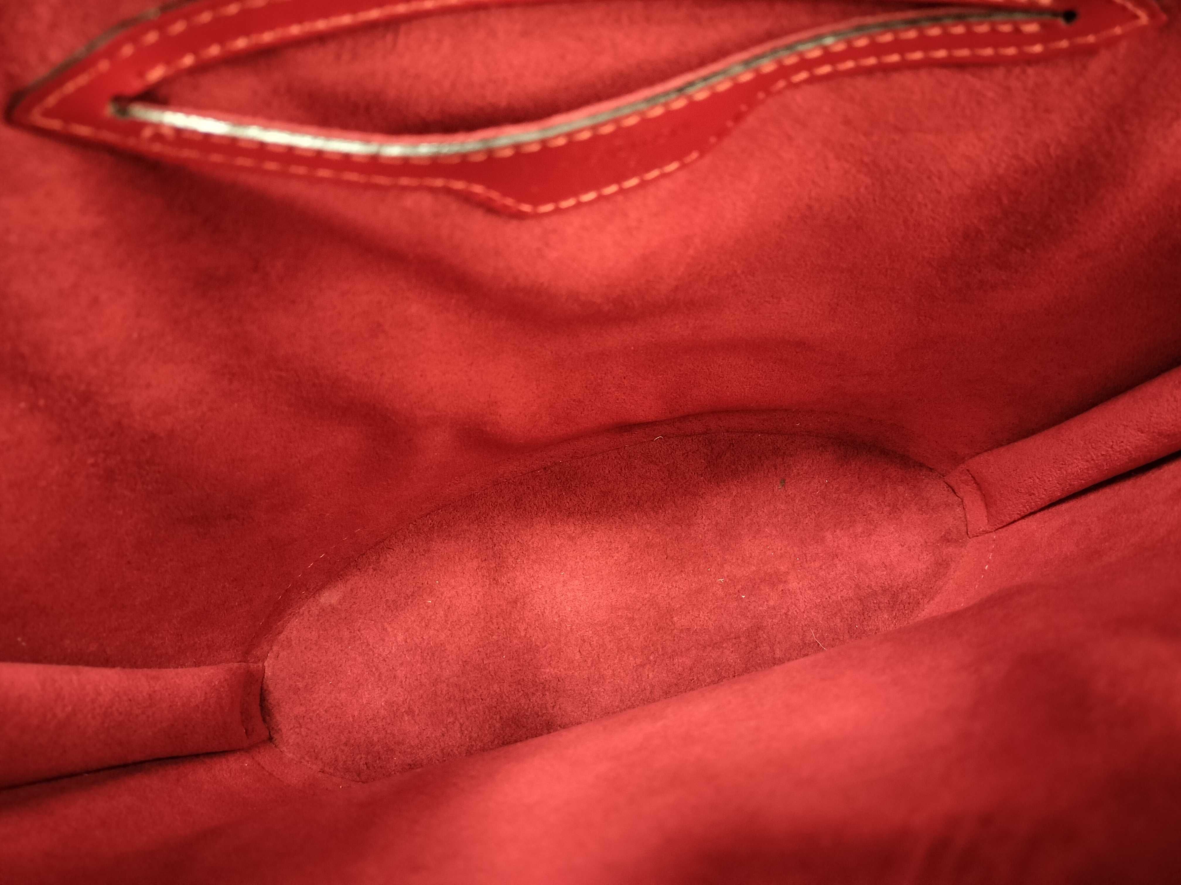 Epi Saint Jacques PM Handbag with Dust Bag — view 10