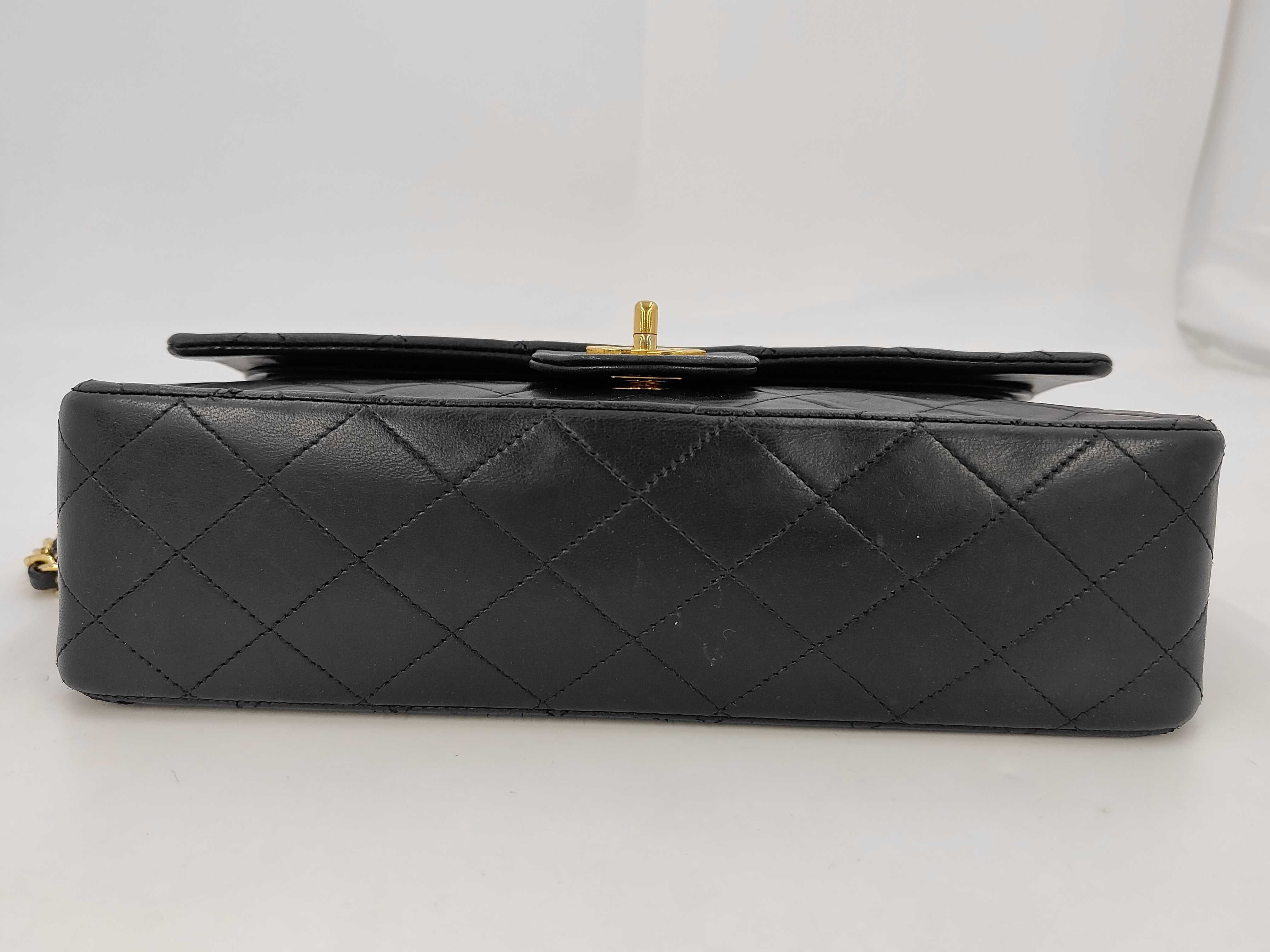 Matelassé 25 Double Flap Chain Lambskin Shoulder Bag with Gold Hardware (Black) — view 8