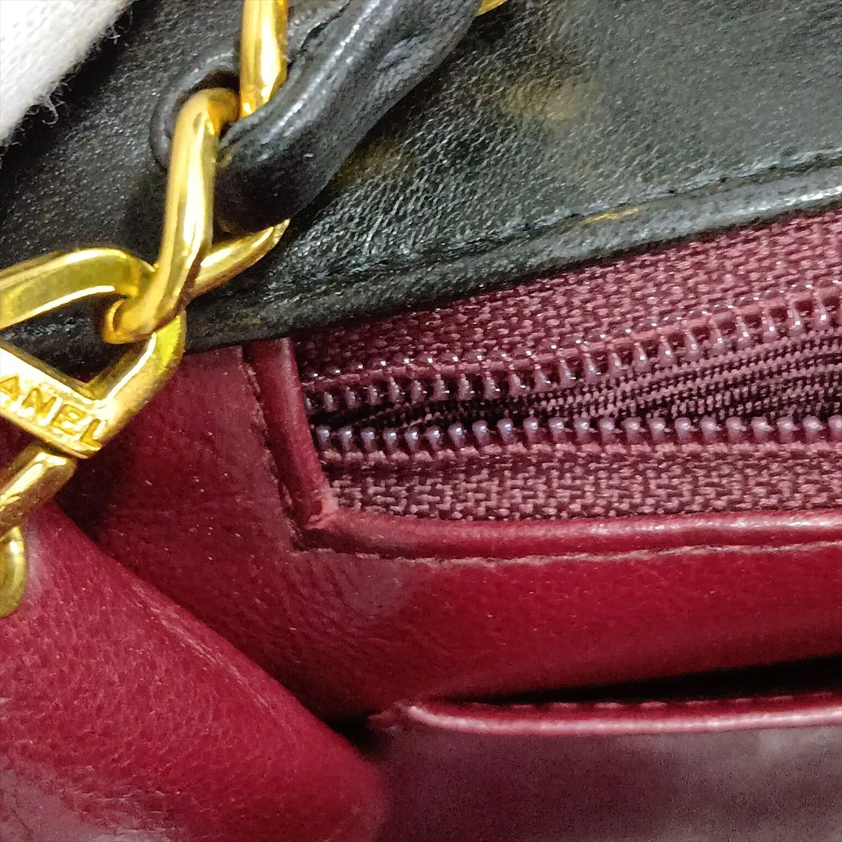 Matelassé Lambskin Single Flap Single Chain Bag, Diana Flap, Black with Gold Hardware, 2596401, Series 2 — view 13