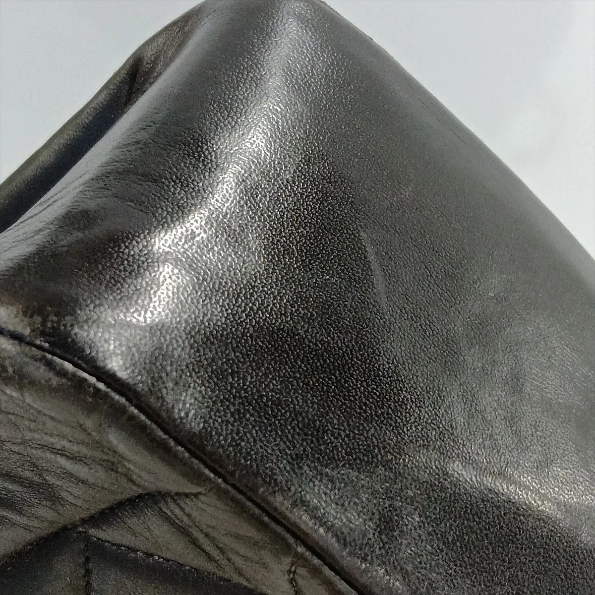 Matelassé Lambskin Single Flap Single Chain Bag, Diana Flap, Black with Gold Hardware, 2596401, Series 2 — view 15