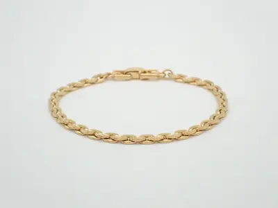 Bracelet, wrist circumference approximately 17 cm