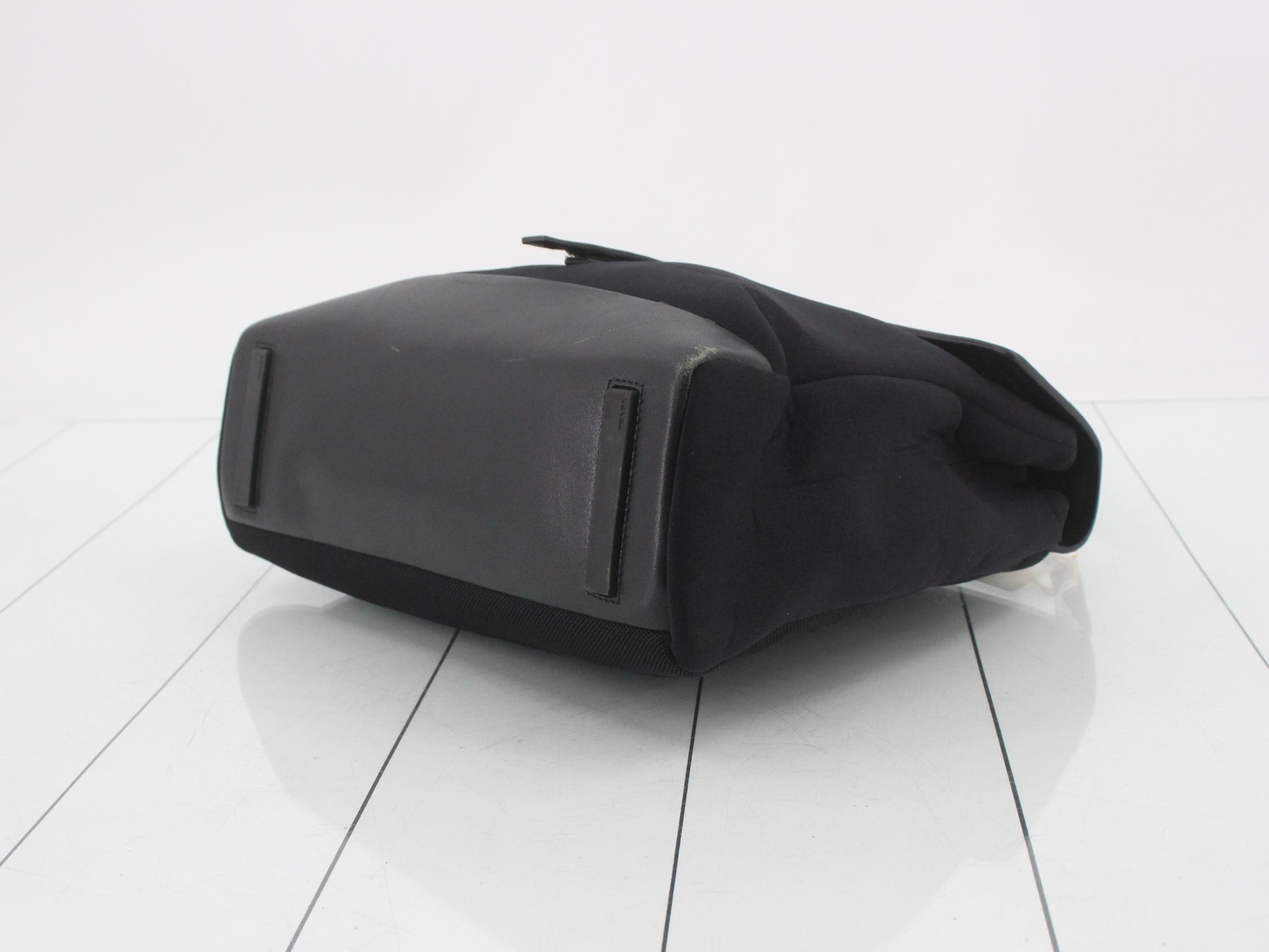 handbag — view 6