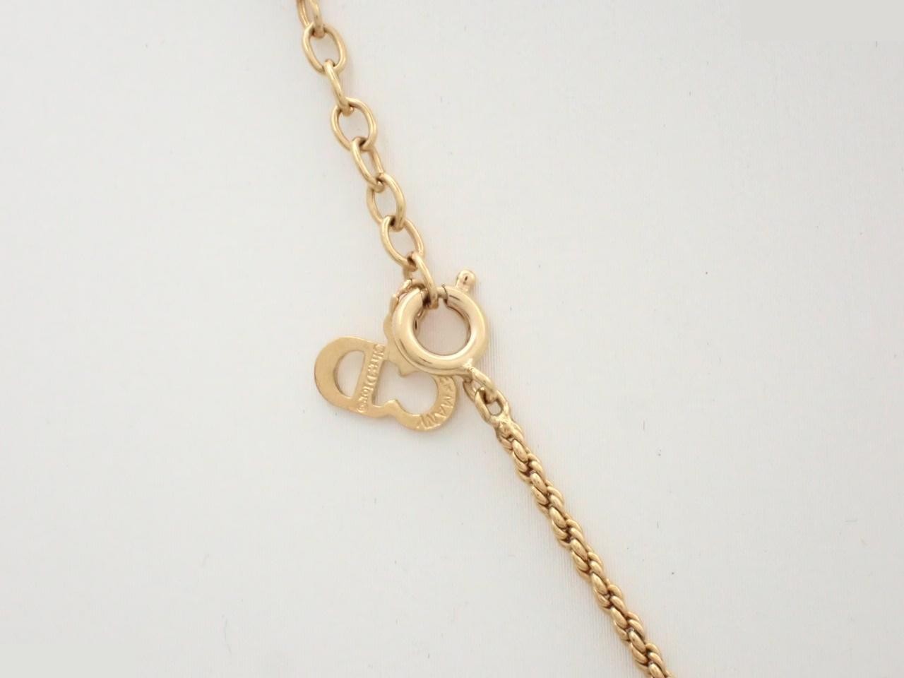 Gold necklace, chain approximately 42cm — view 2