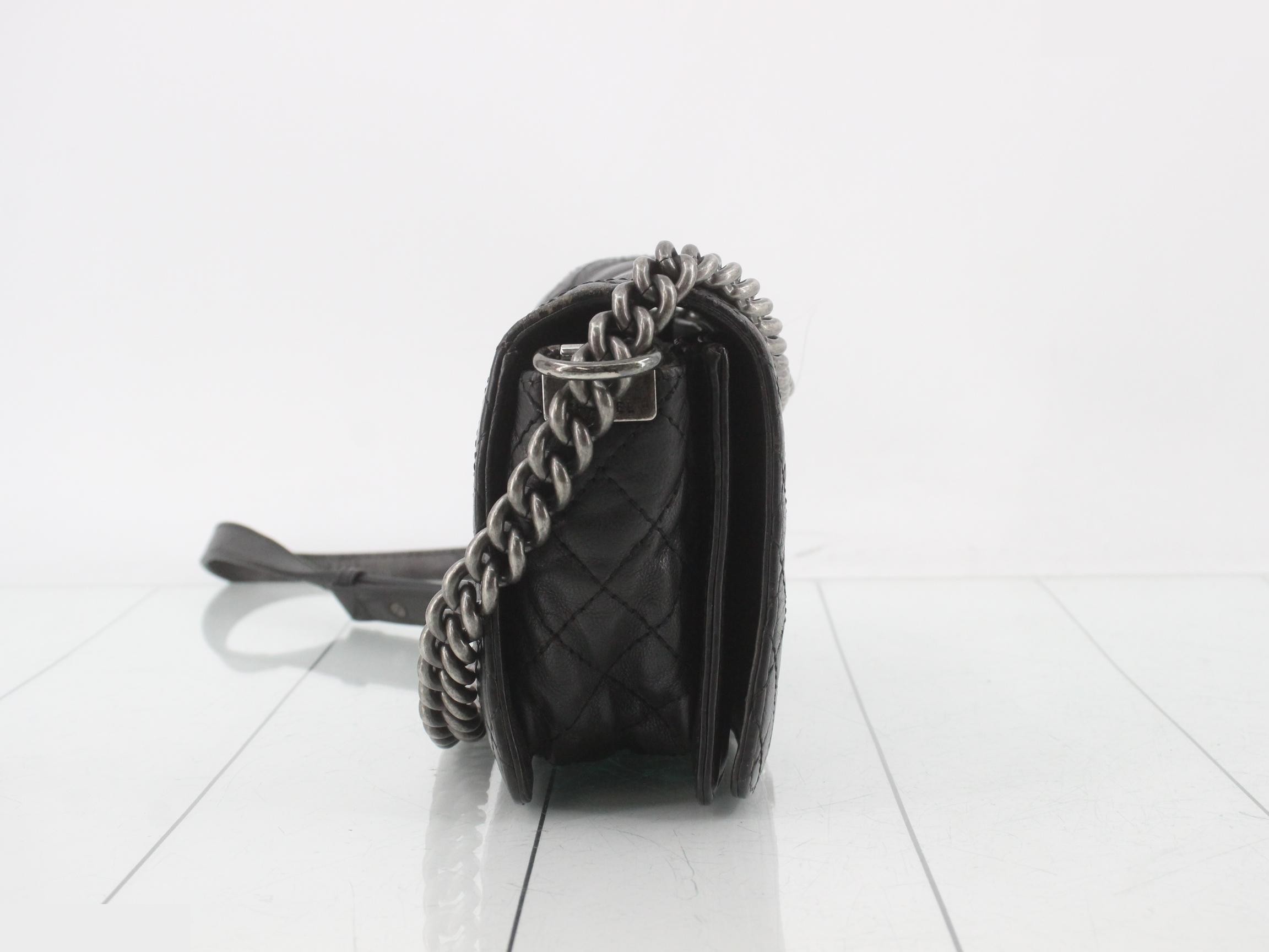 Matelassé (bag) - Shoulder bag — view 4