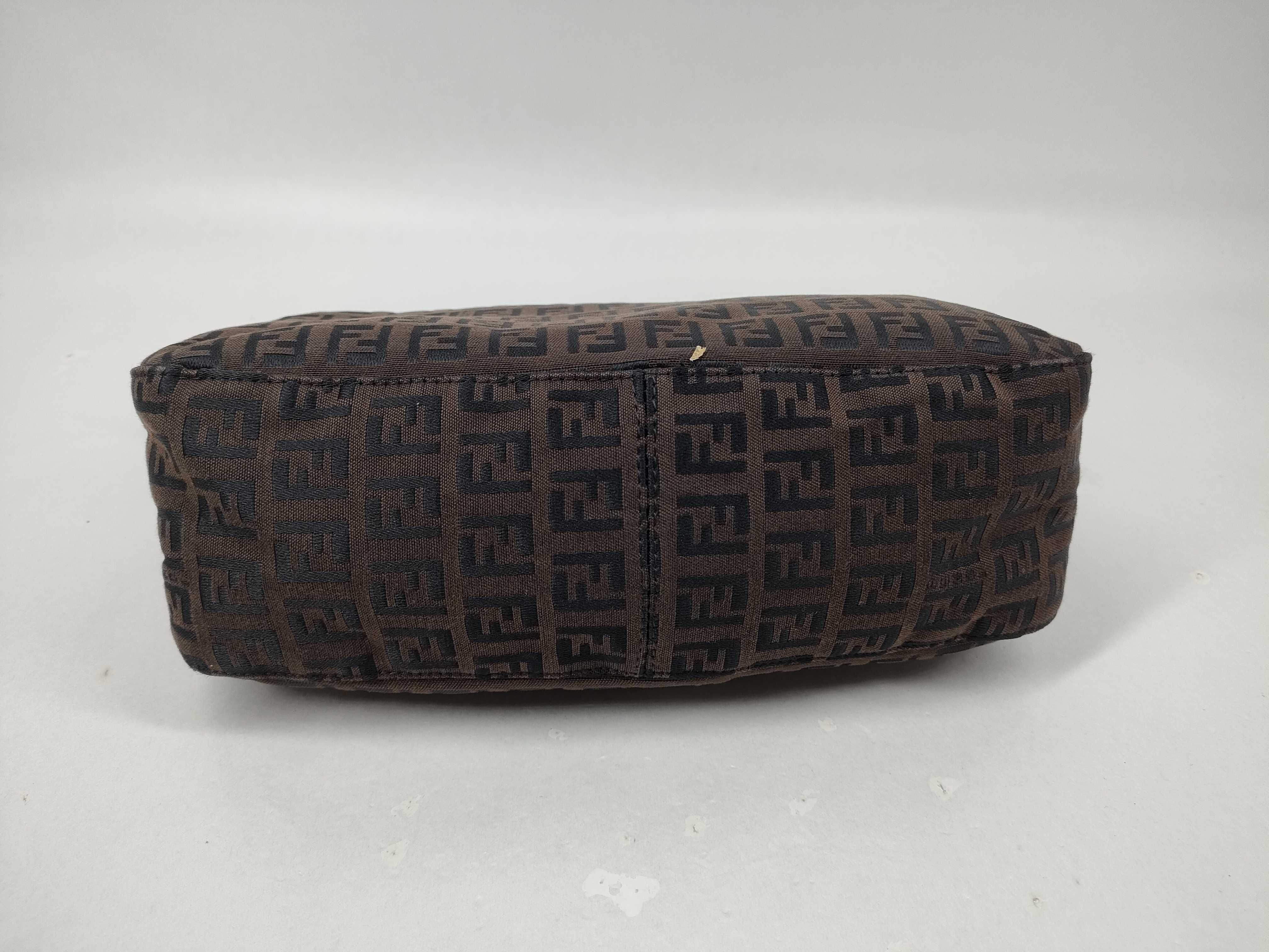 Mamma Shoulder Bag — view 7