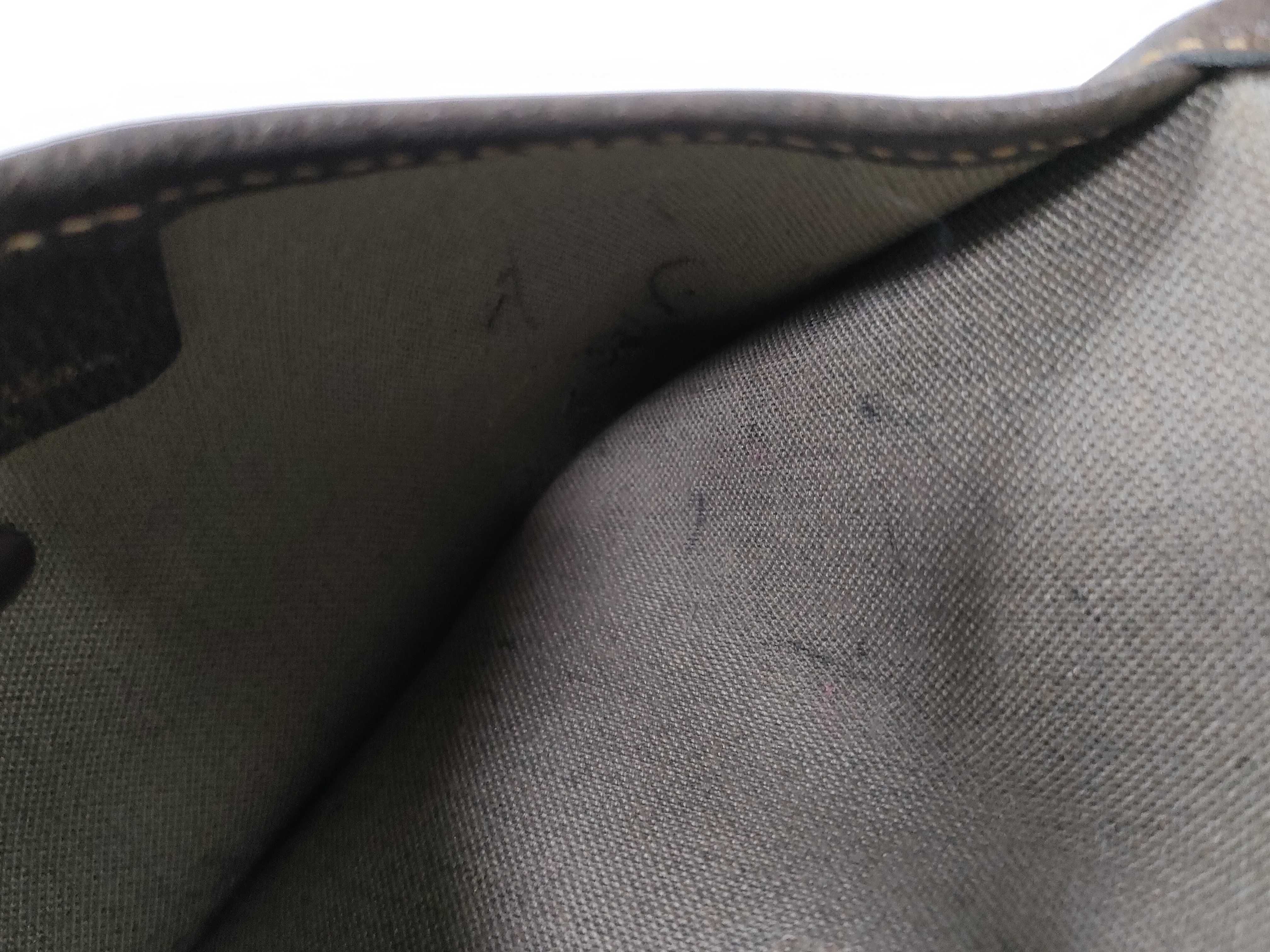 GG Gucci GG Plus Sherry Clutch Bag — view 9