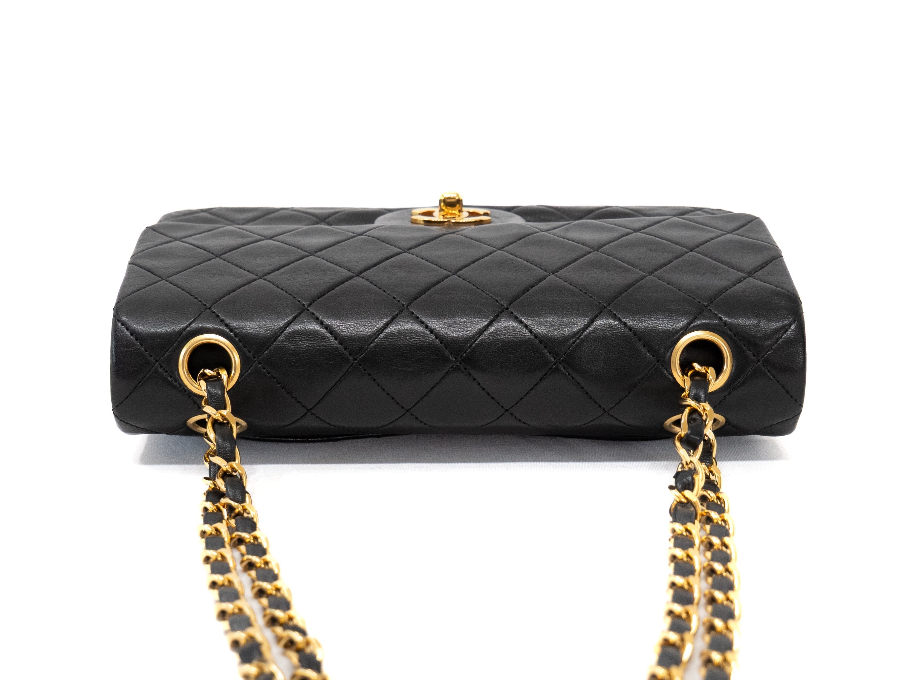 Matelassé Double Flap Seal Lambskin — view 3
