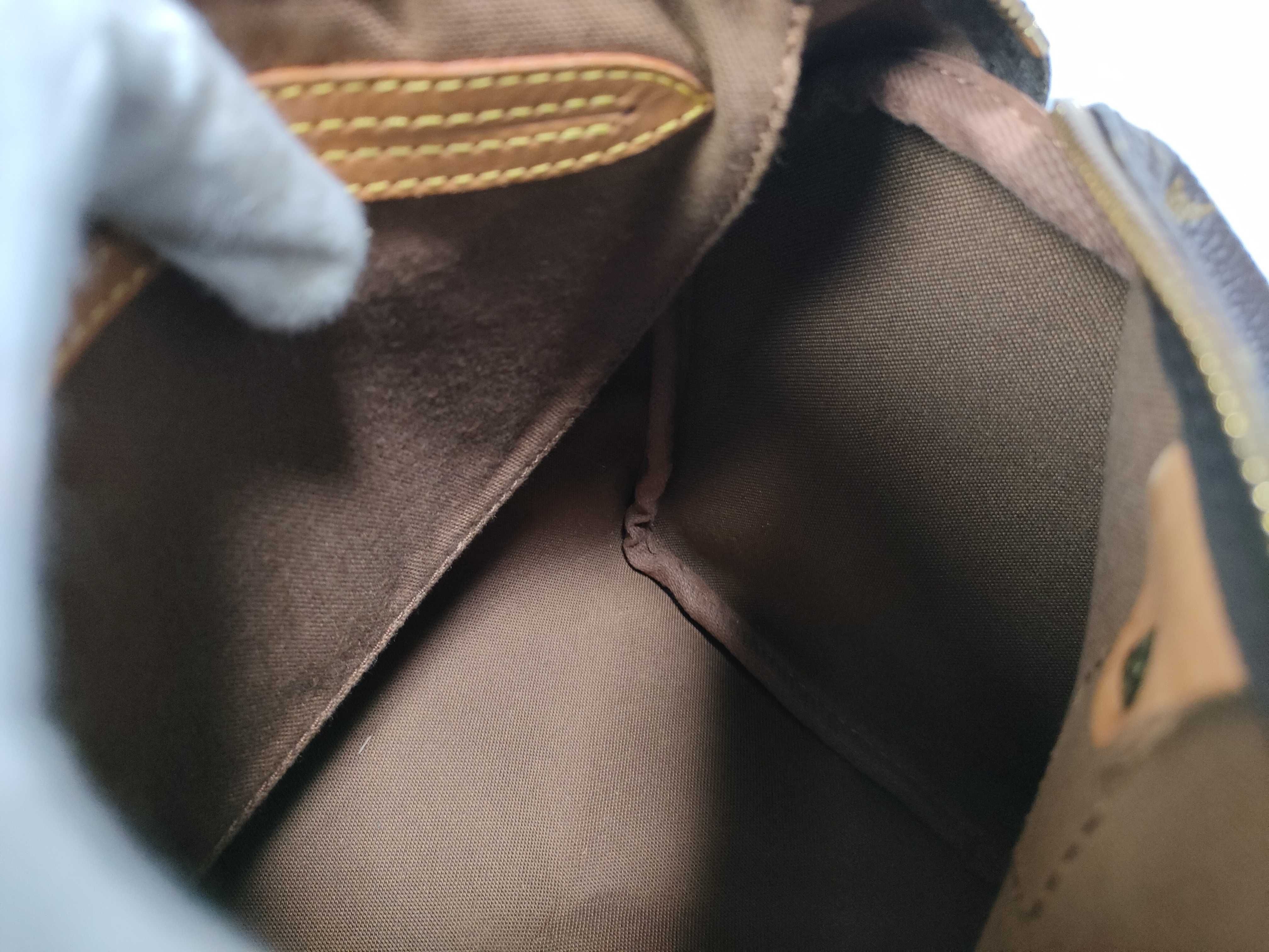 Monogram Louis Vuitton Speedy 25 Handbag — view 13