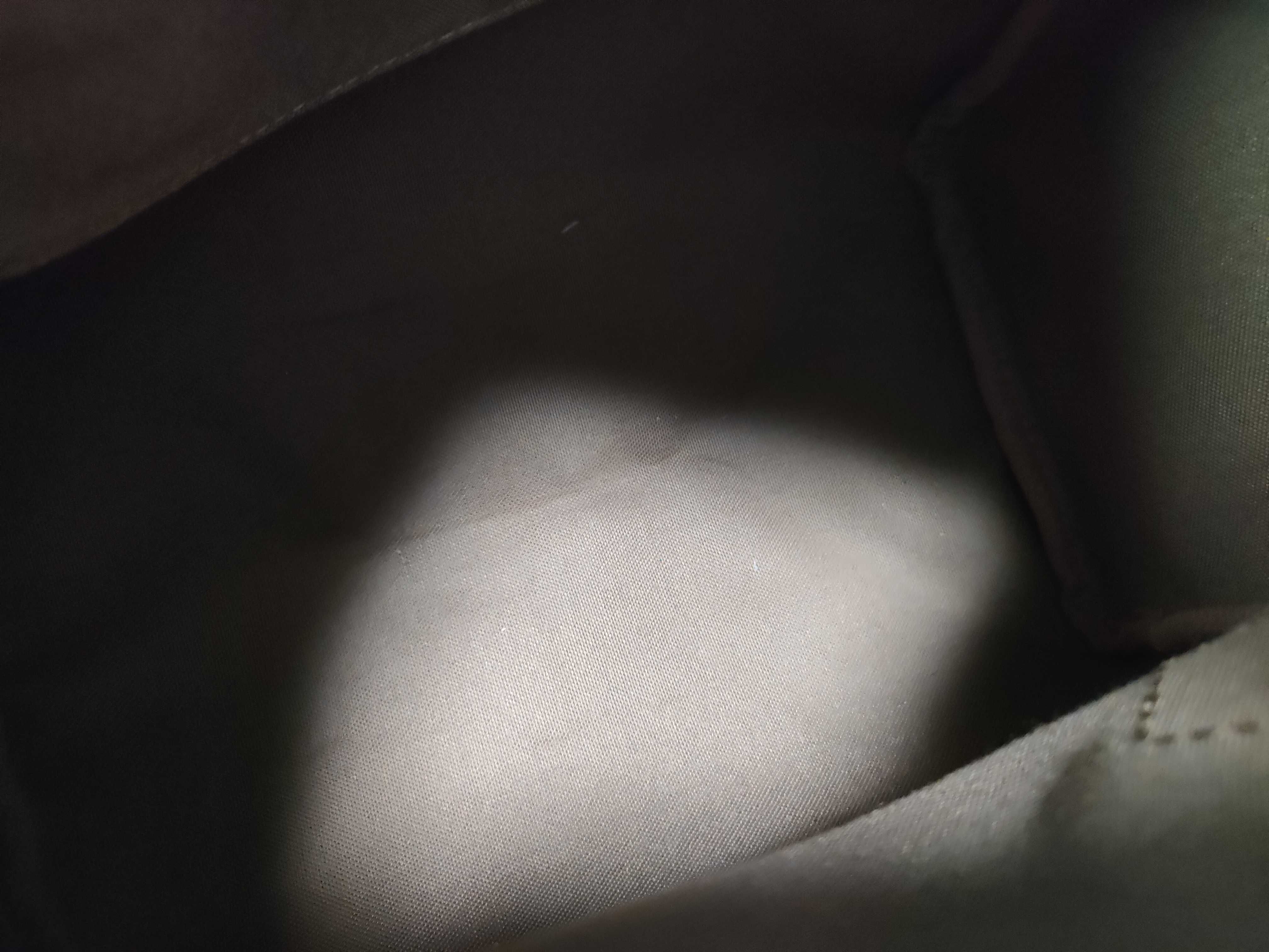 Monogram Louis Vuitton Speedy 25 Handbag — view 14