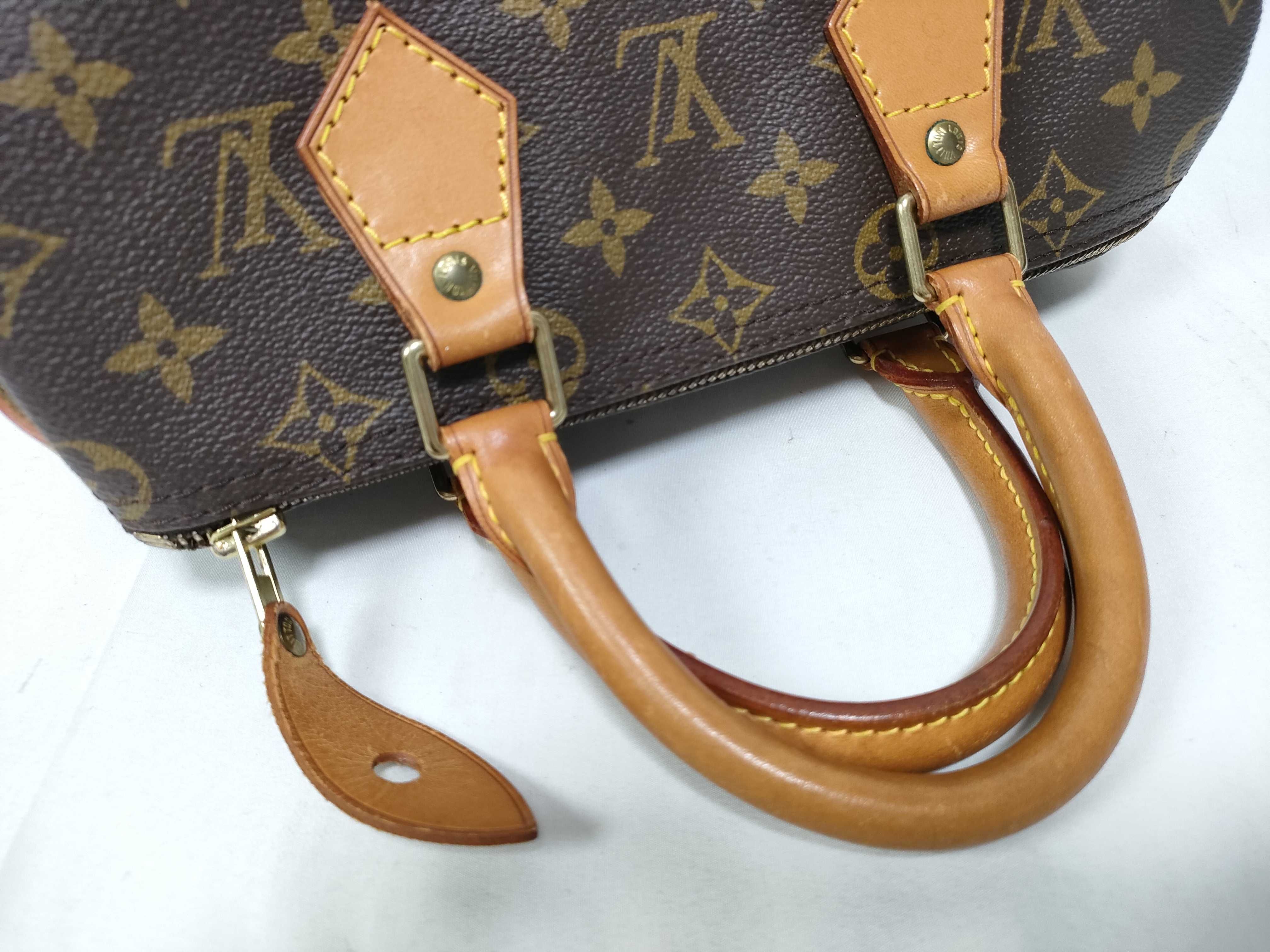 Monogram Louis Vuitton Speedy 25 Handbag — view 10