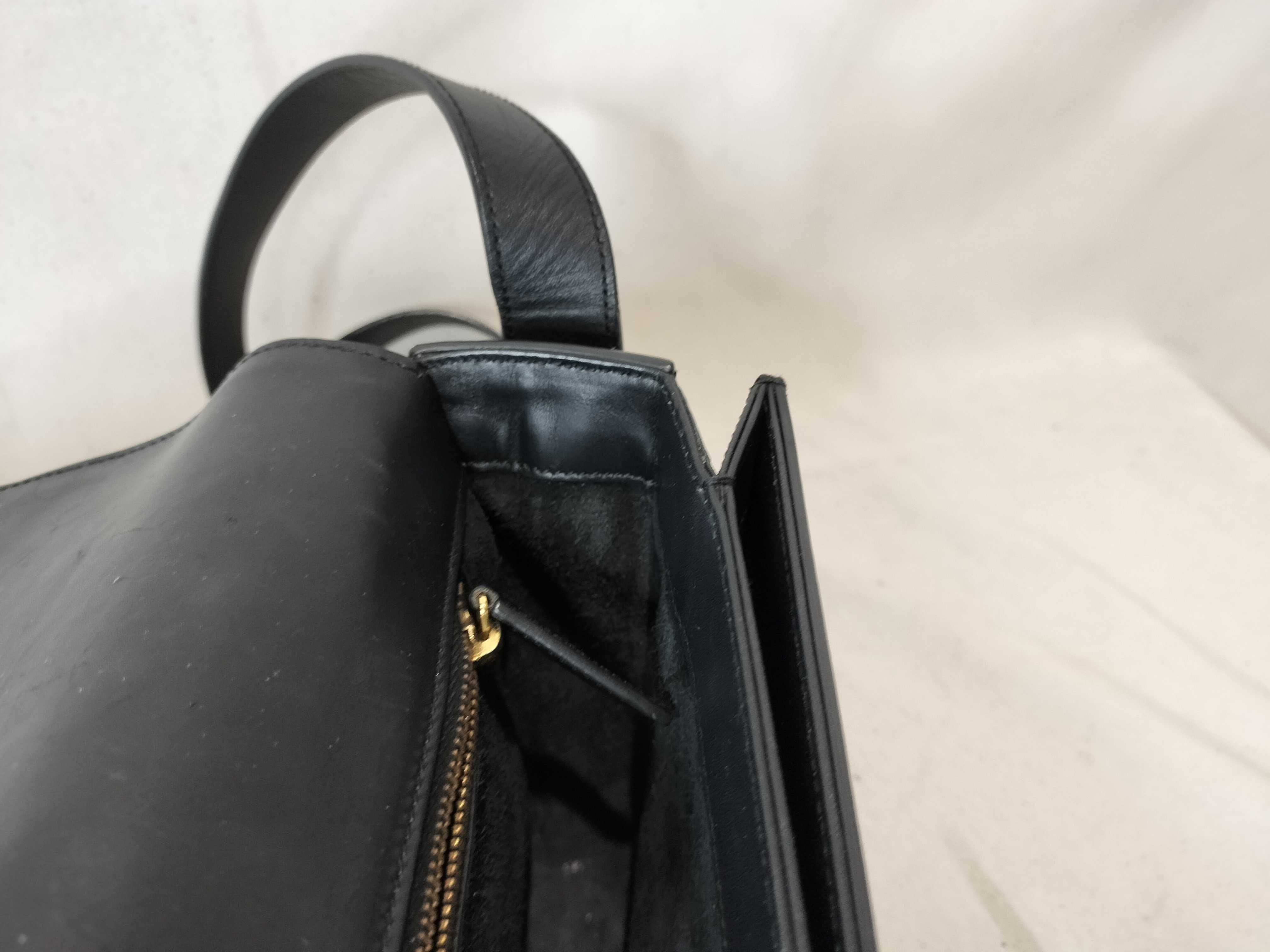 Cassandra Leather Flap Bag Shoulder Bag — view 13