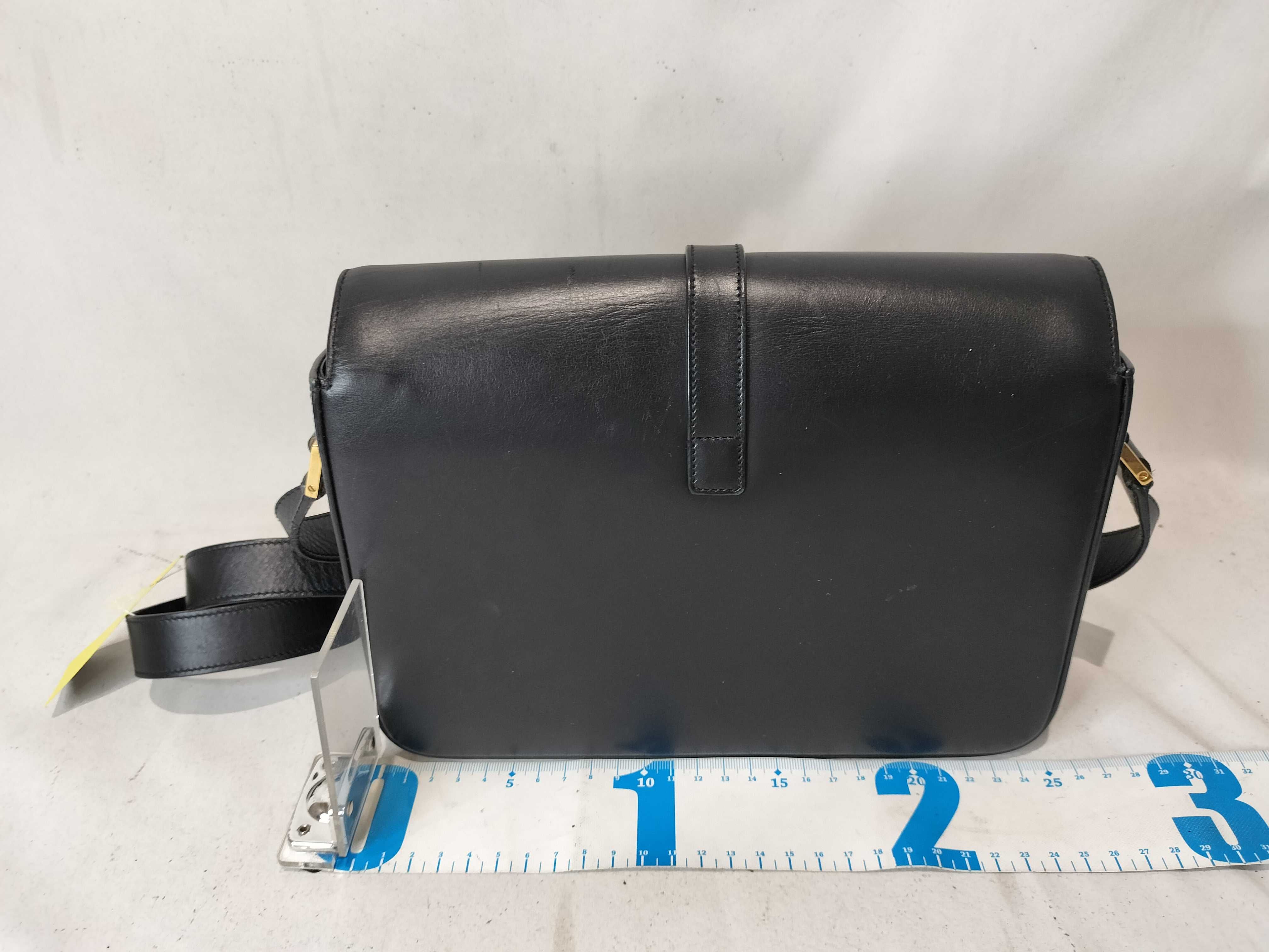 Cassandra Leather Flap Bag Shoulder Bag — view 3