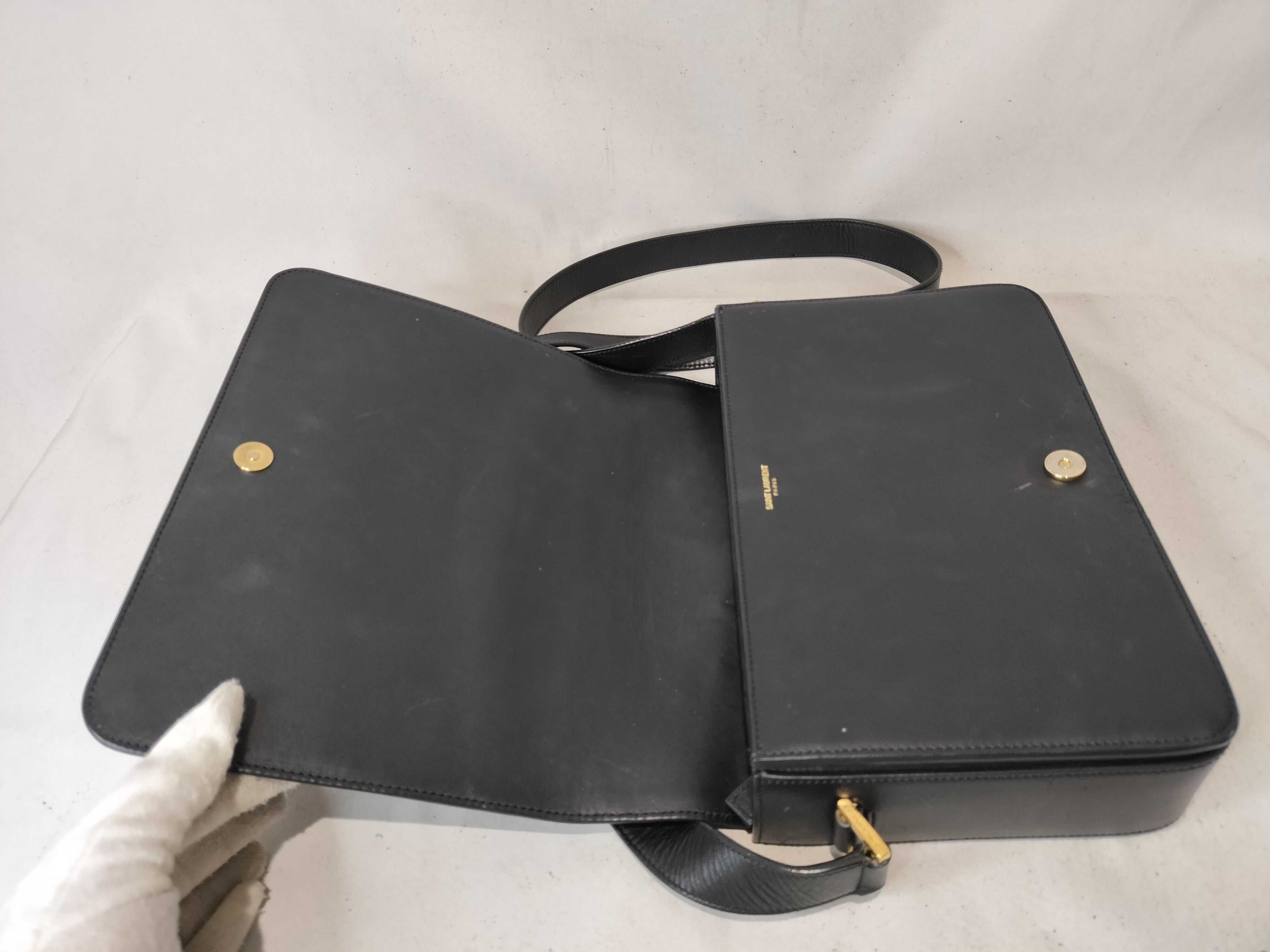 Cassandra Leather Flap Bag Shoulder Bag — view 9