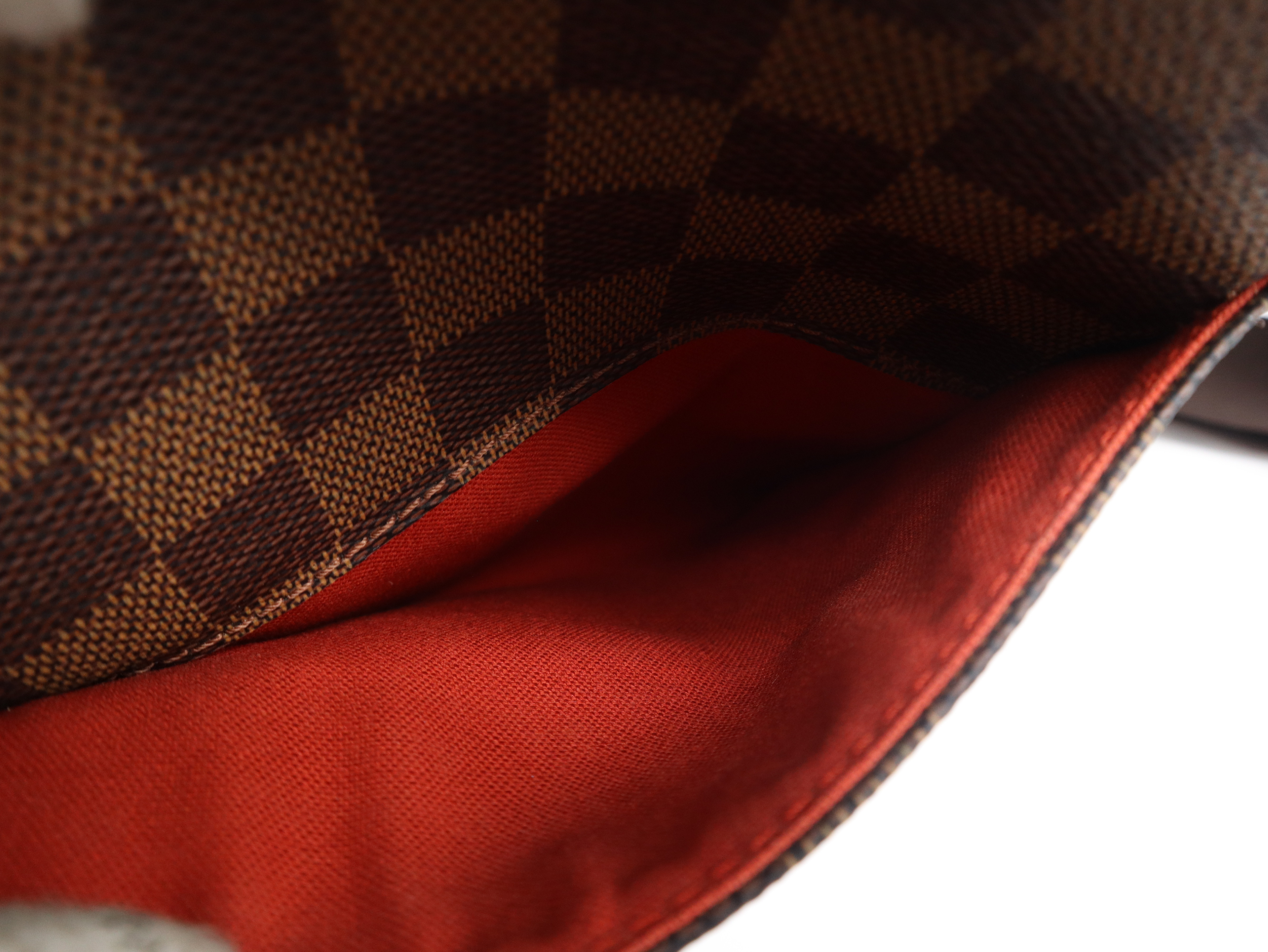 N41442 Damier Olaf PM Shoulder Bag — view 9