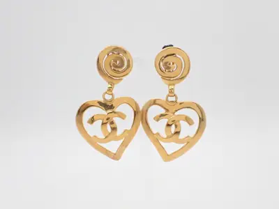 Coco Mark Heart Motif Earrings