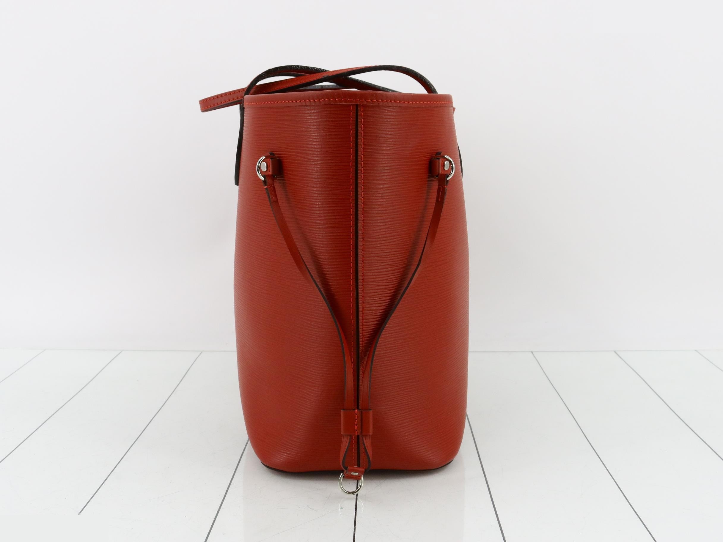 Neverfull MM Fuchsia — view 4