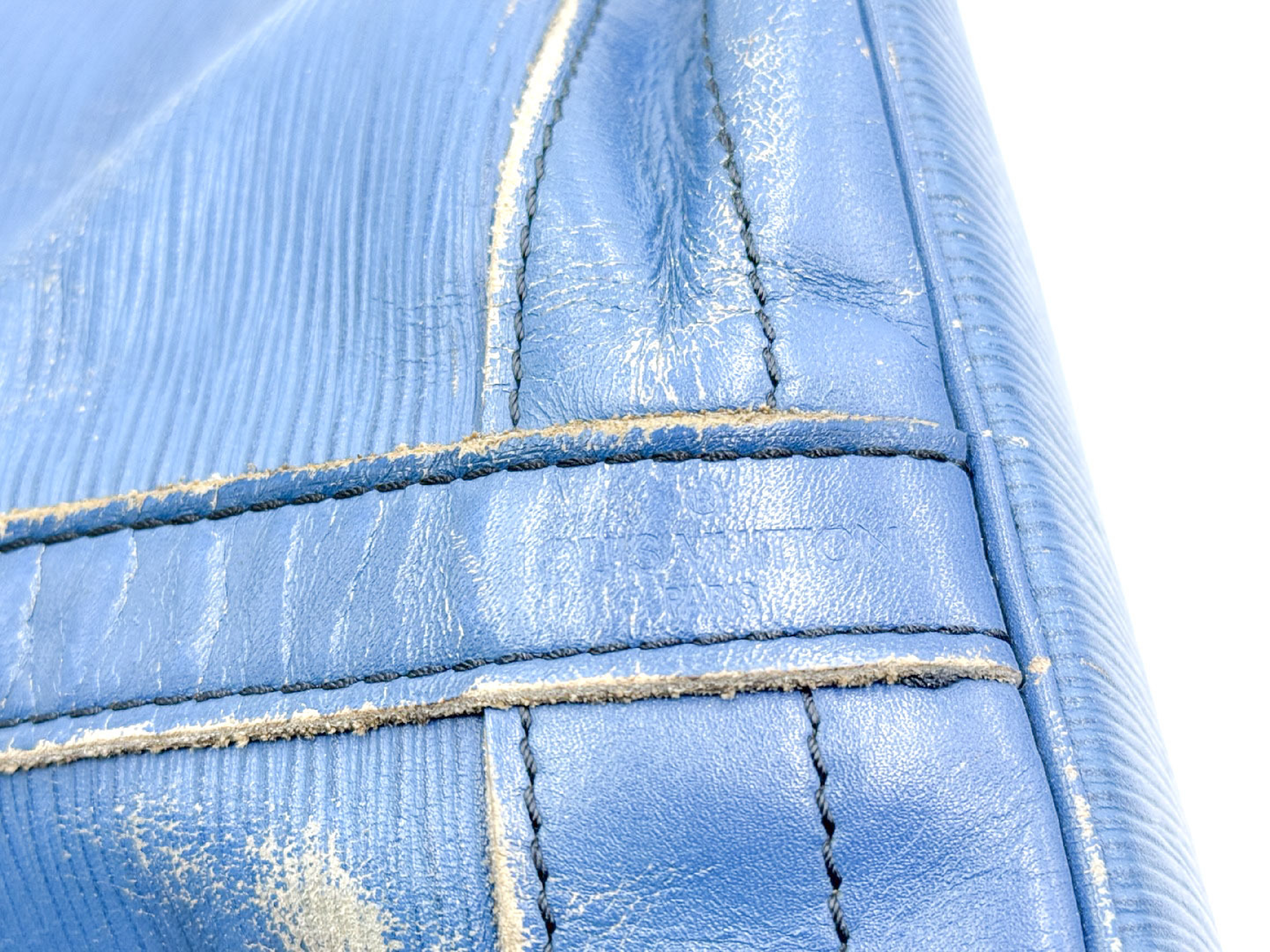 Epi Noe Toledo Blue Shoulder Bag — view 11