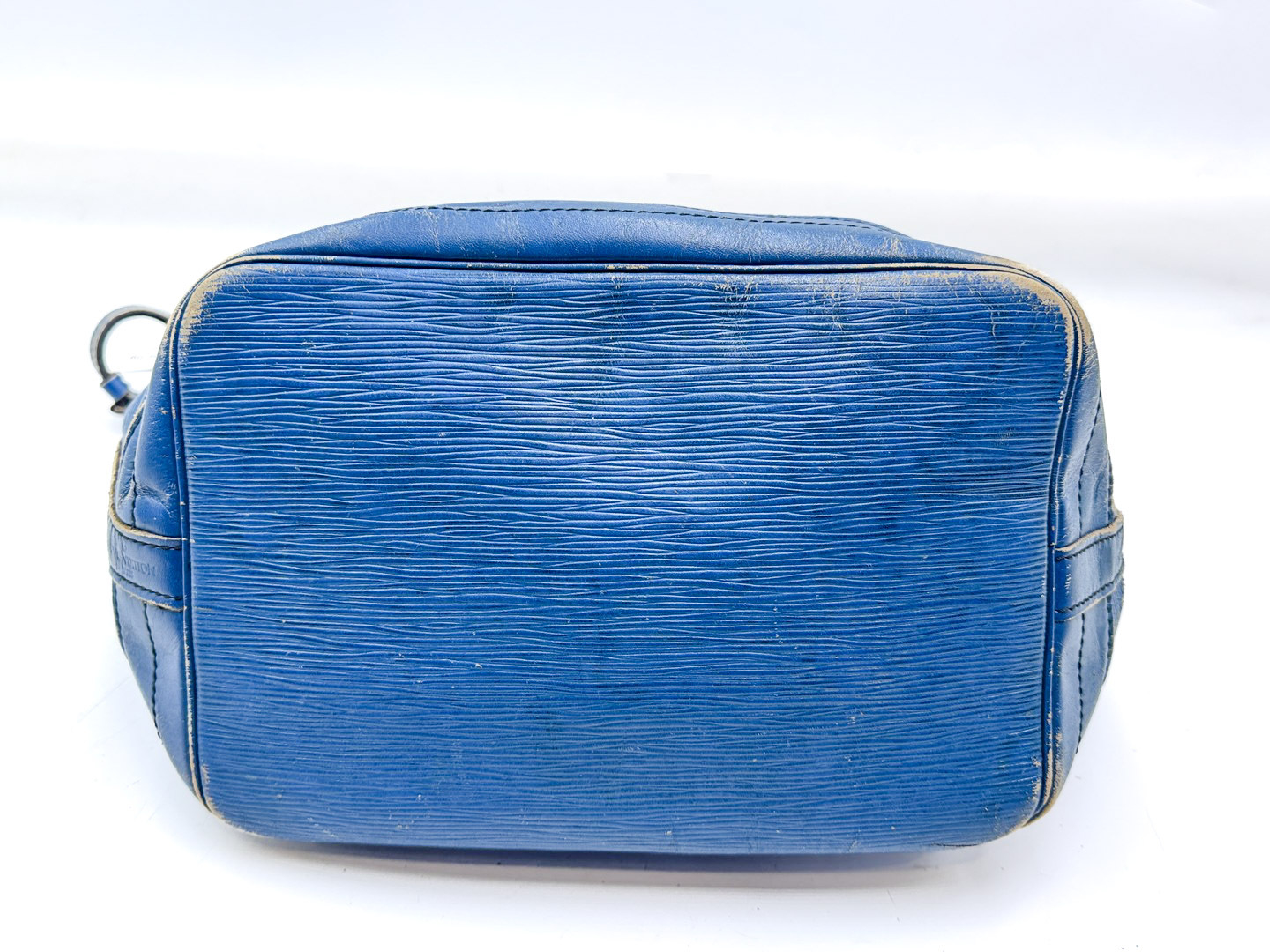 Epi Noe Toledo Blue Shoulder Bag — view 4