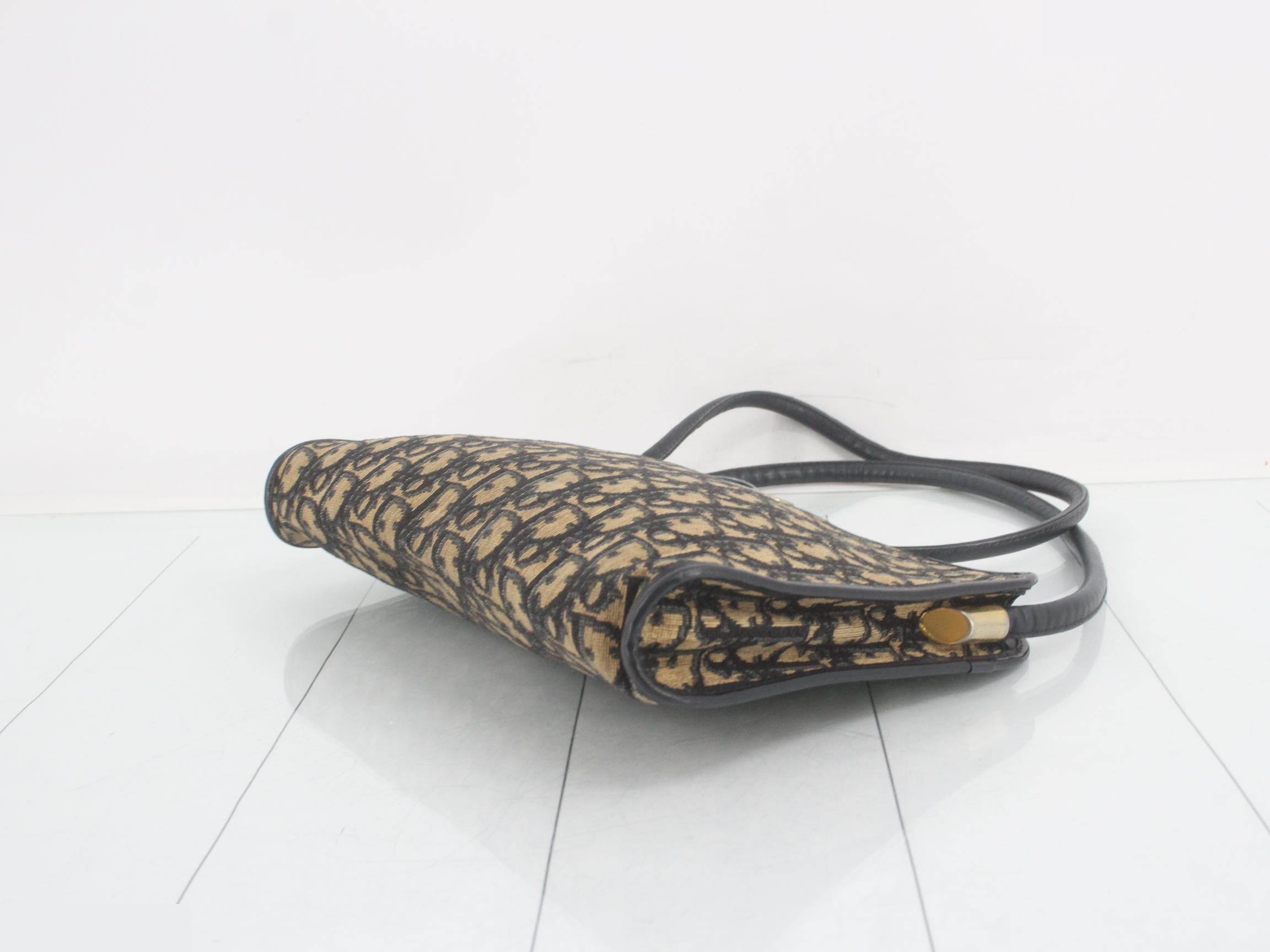 trotter shoulder bag — view 6