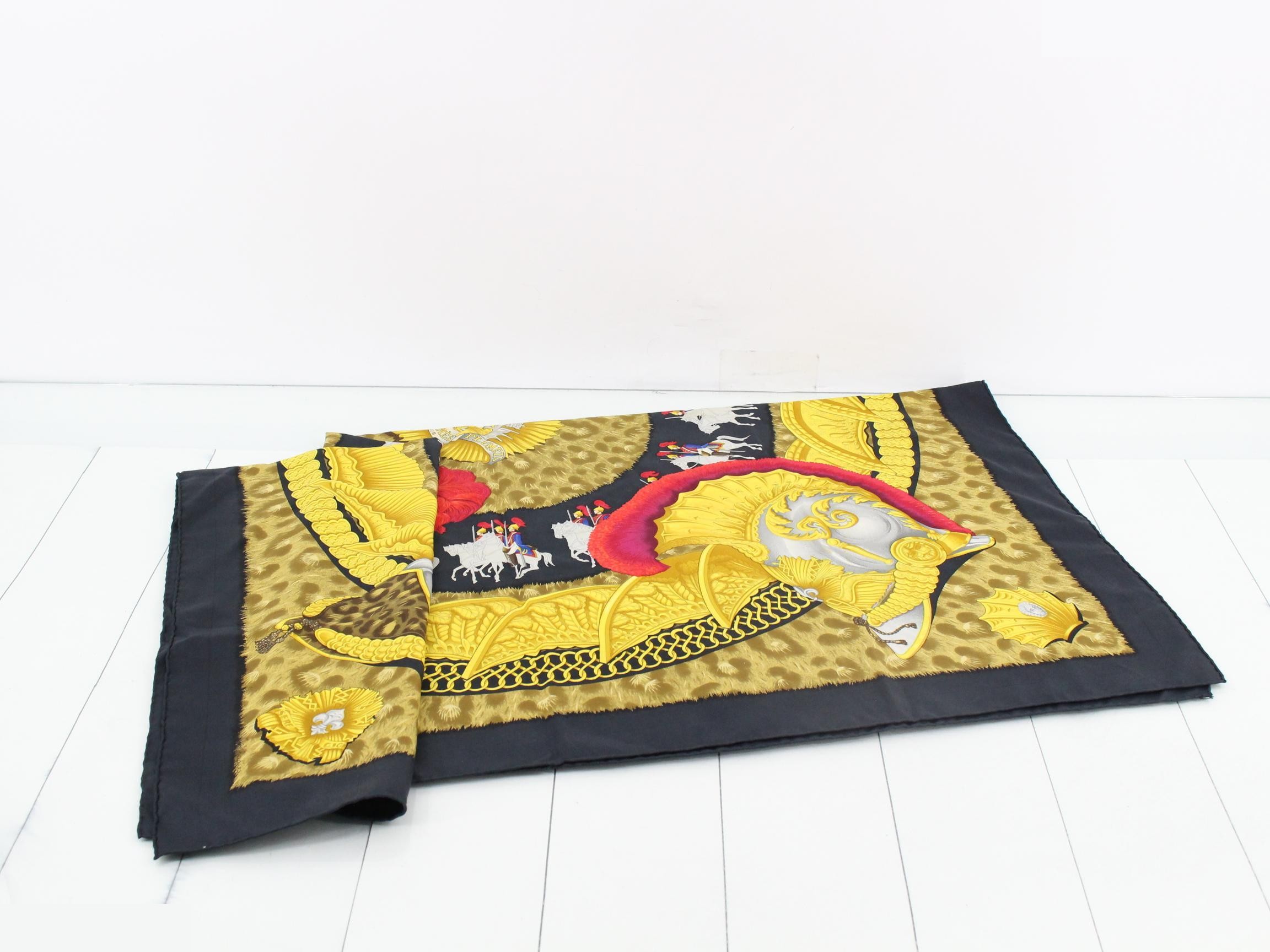 scarf — view 3