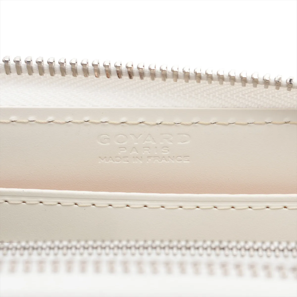 Herringbone Matignon PVC x Leather Round Zip Wallet White — view 8