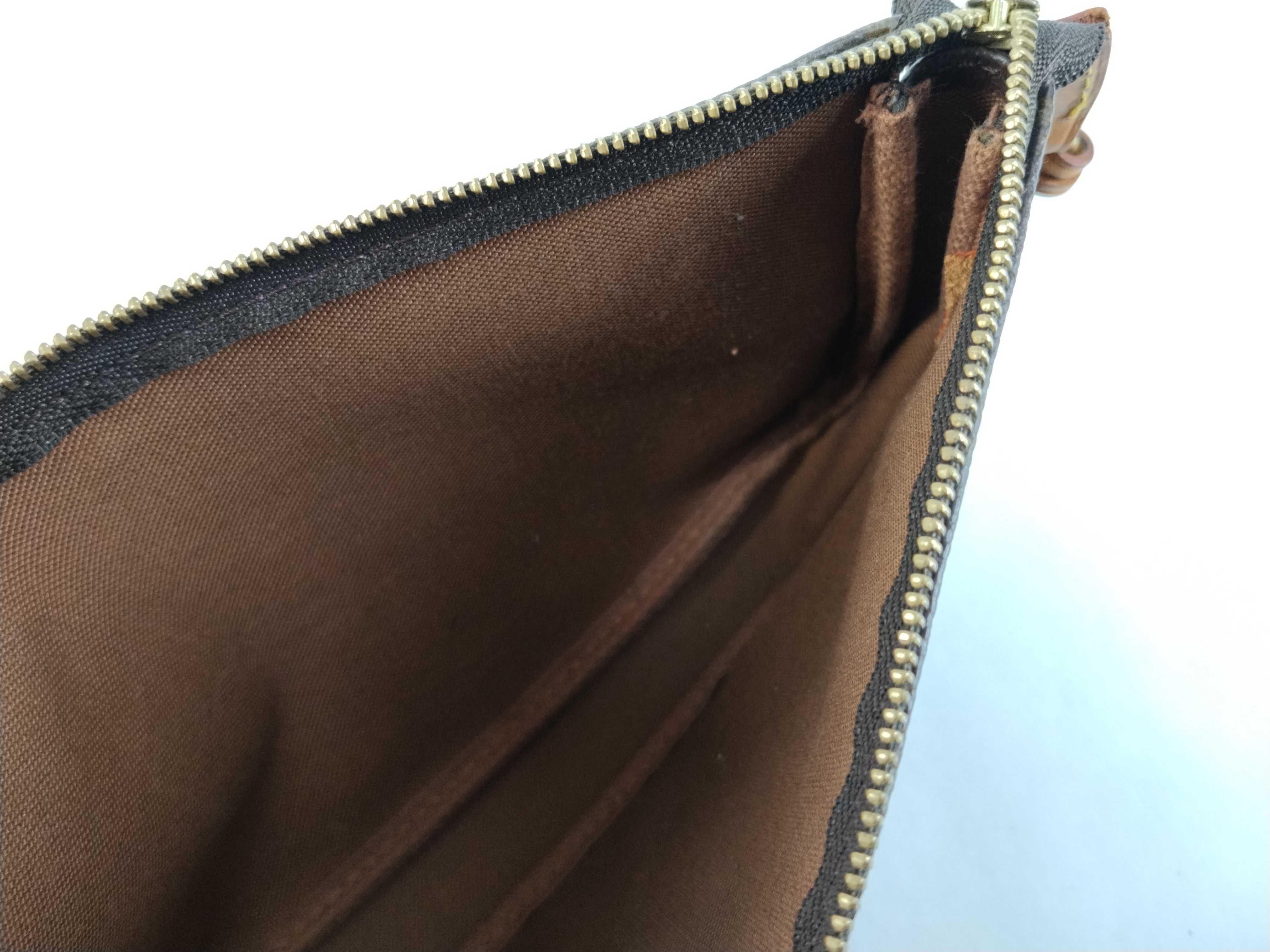 Monogram Louis Vuitton Monogram Pouch Pochette Accessoires M51980 Pouch — view 11
