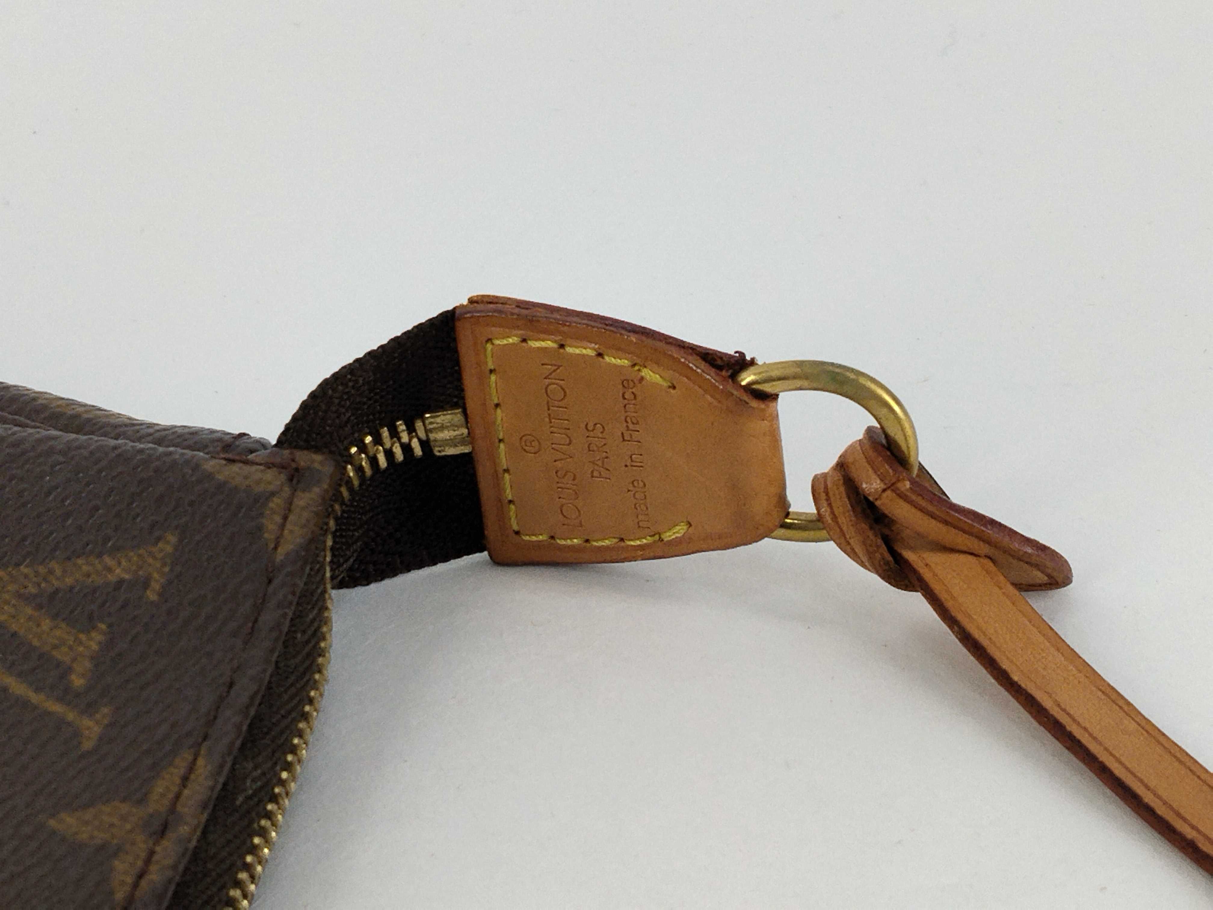 Monogram Louis Vuitton Monogram Pouch Pochette Accessoires M51980 Pouch — view 6
