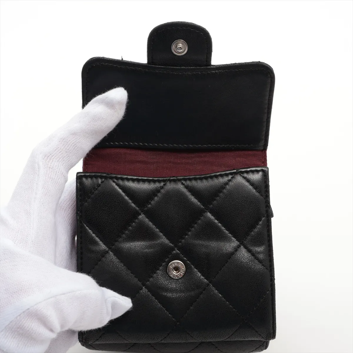 Matelasse Lambskin Compact Wallet Black Gold Hardware 12859537 — view 5
