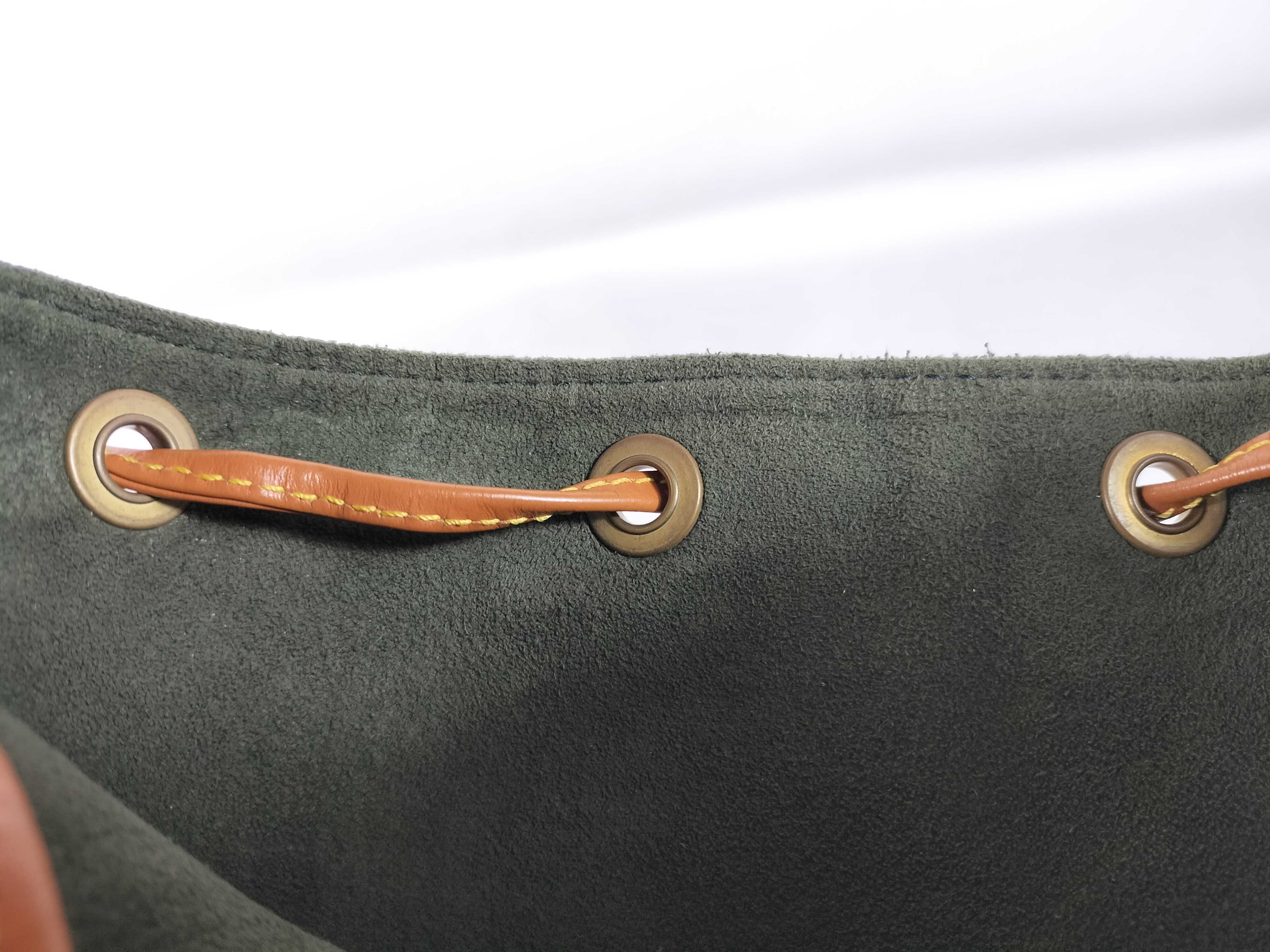 Epi Louis Vuitton Noe Epi Shoulder Bag — view 11