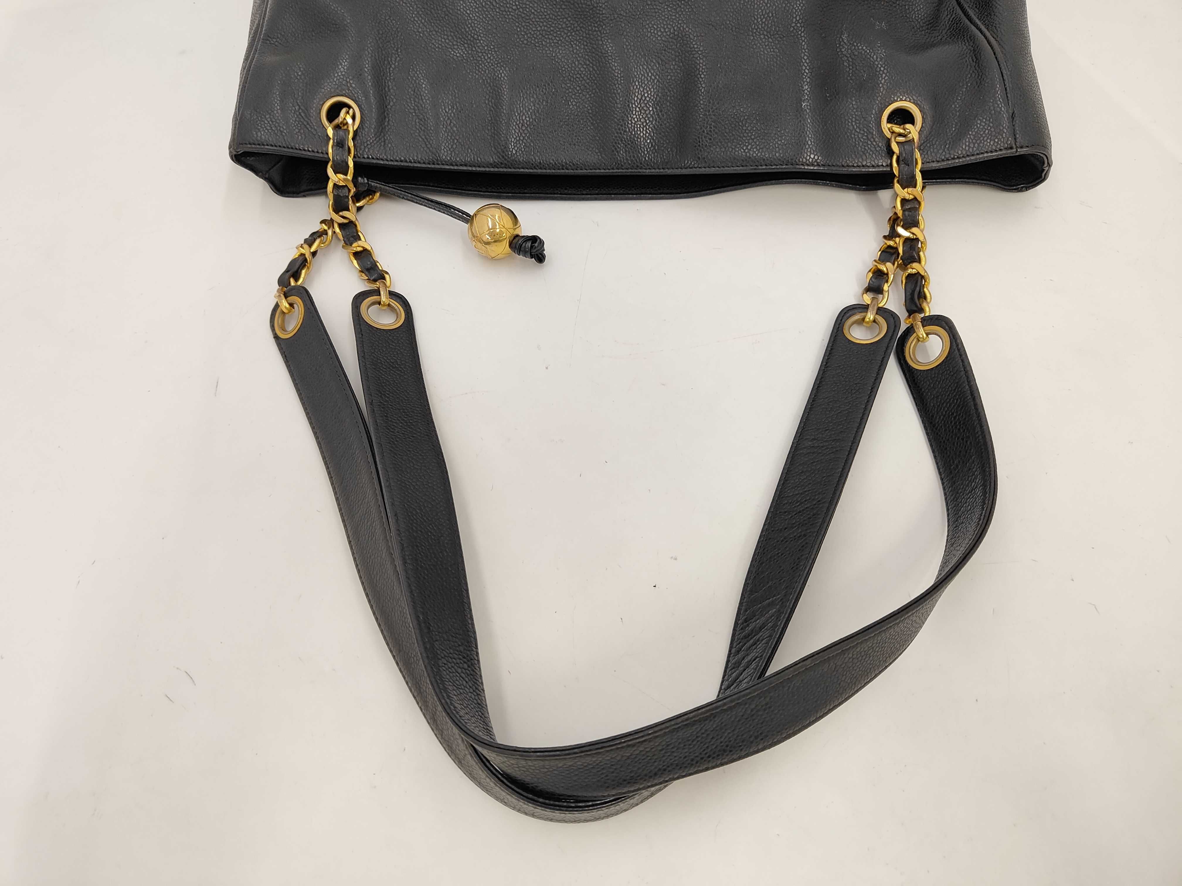 tote bag with Coco Mark chain and sticker. — view 5