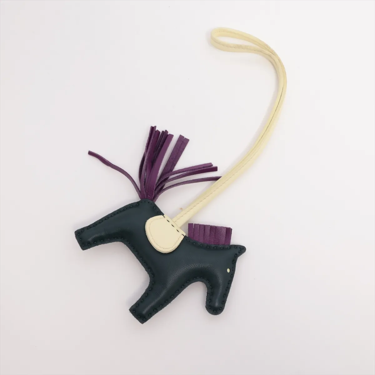 Rodeo Charm PM W:2024 Charm Anyomiro Vert Moyenne — view 2
