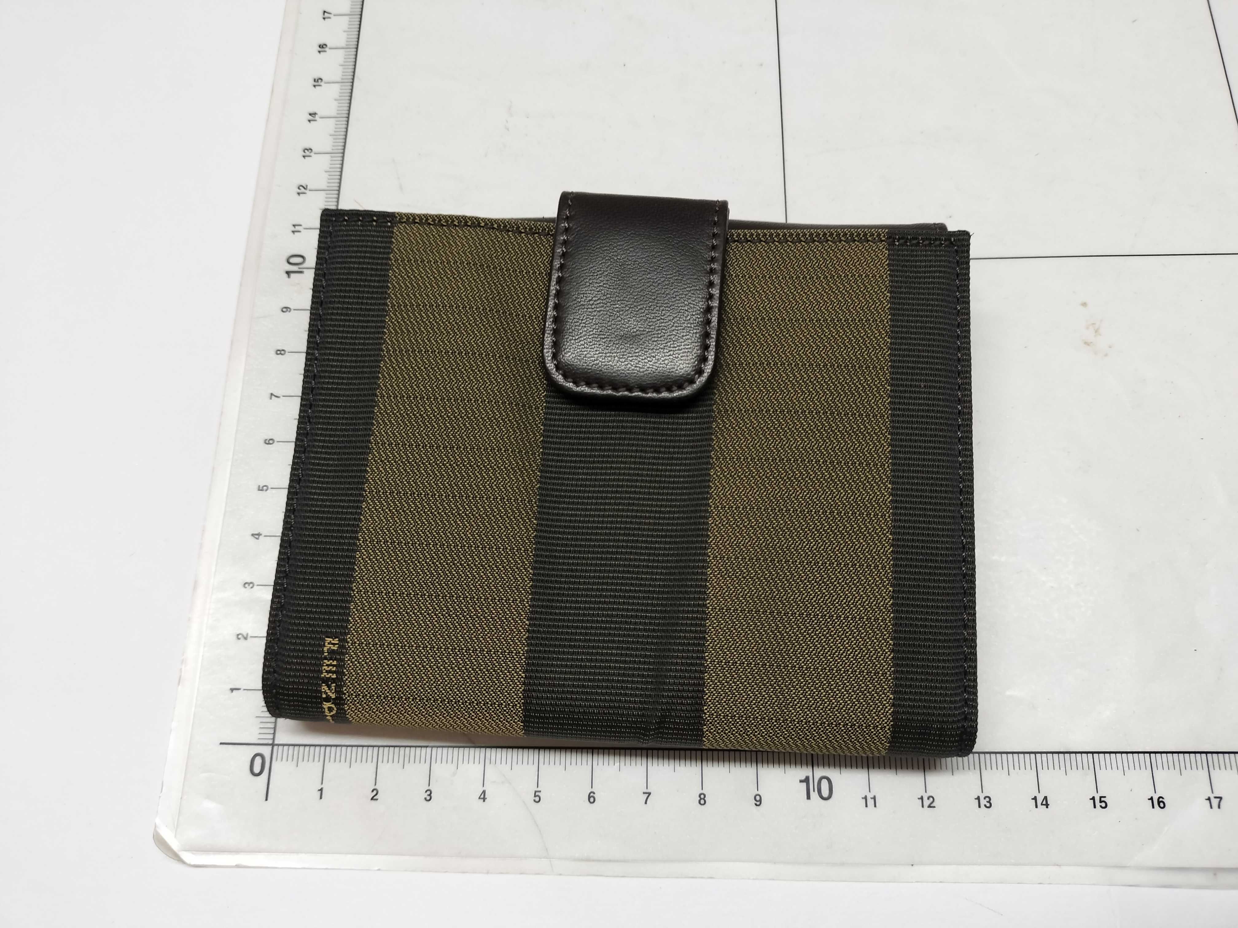 Pecan Wallet — view 2