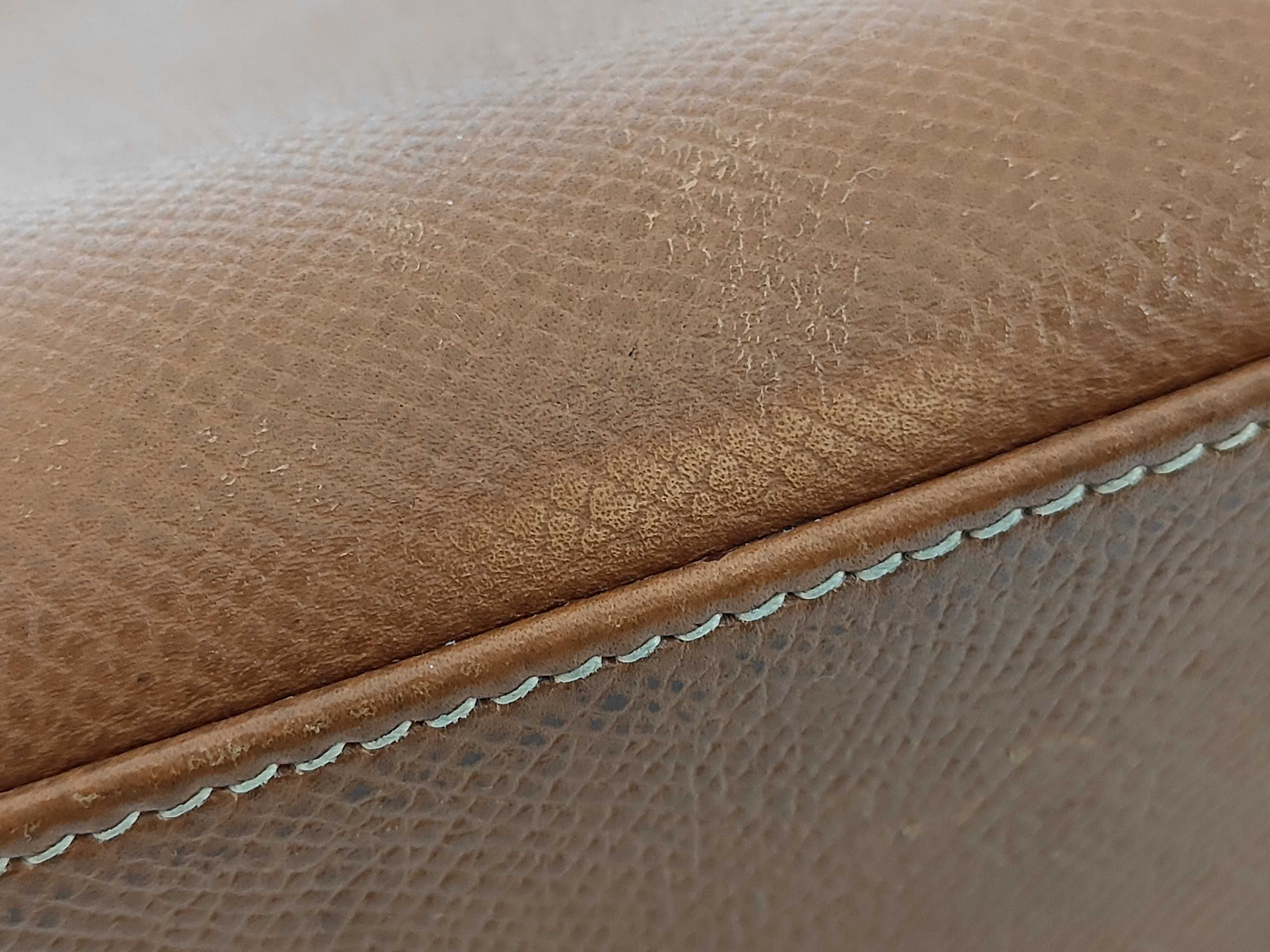 Kelly Sport PM Courchevel Leather Gold Hardware V Stamp Shoulder Bag — view 5