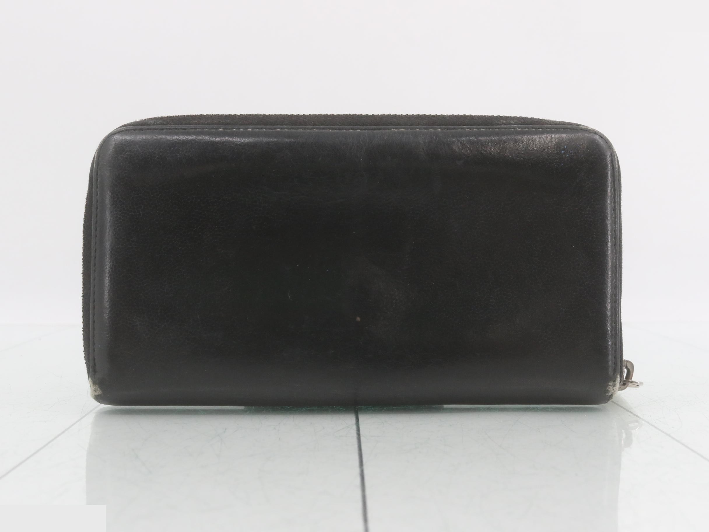 Leather Coco Mark Round Zipper Long Wallet — view 3