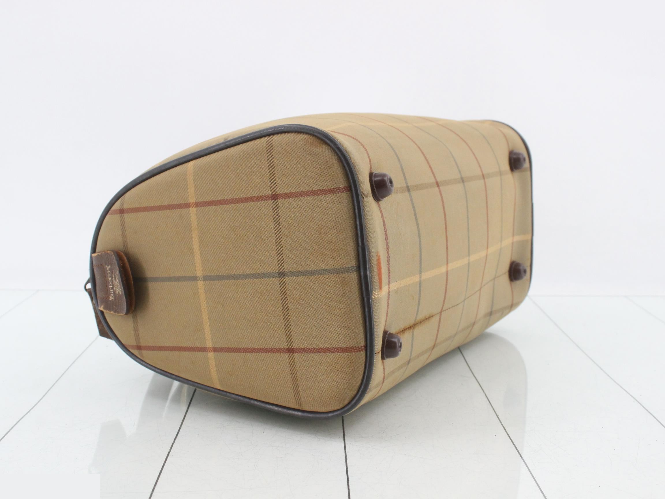 Boston bag, check pattern, horse logo, gold hardware. — view 5