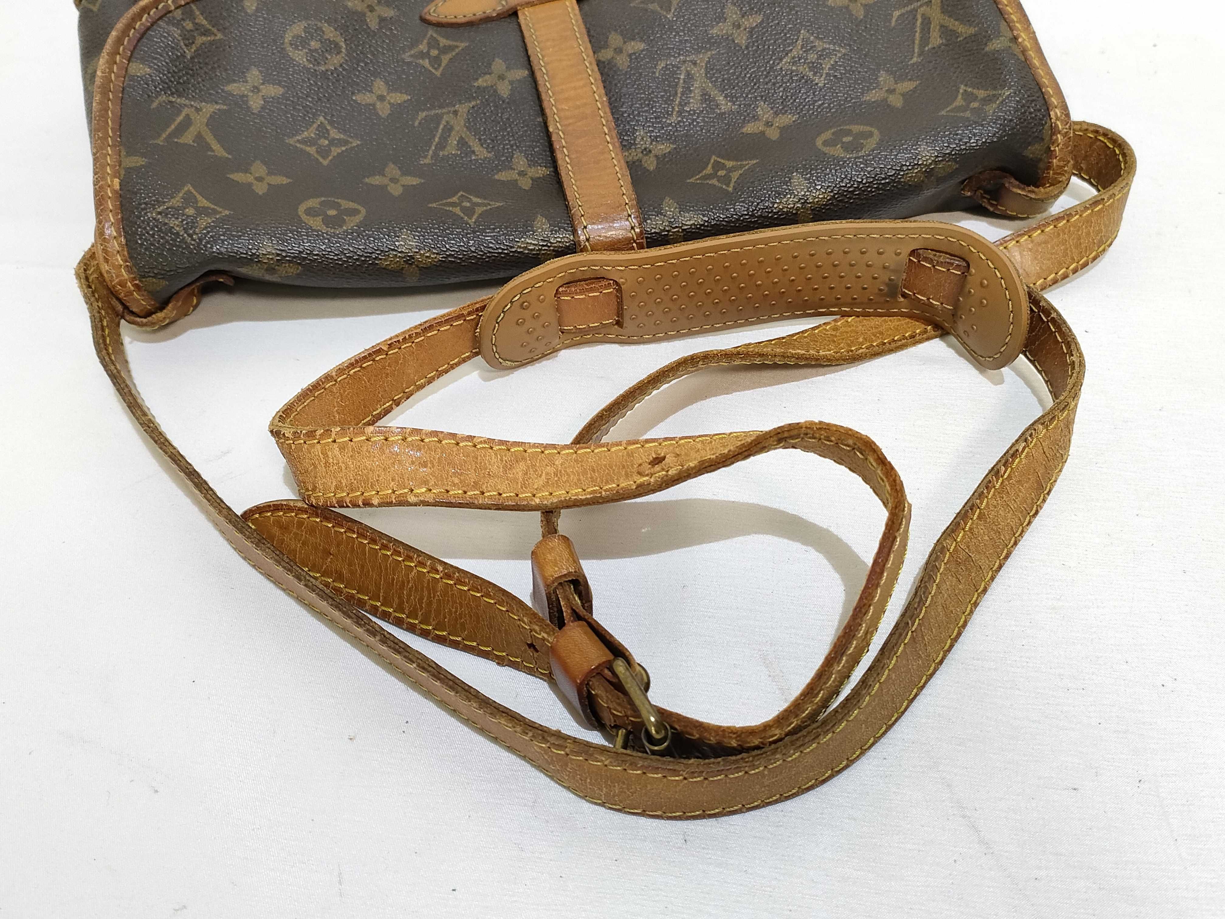 Monogram LV Saumur Shoulder Bag — view 3