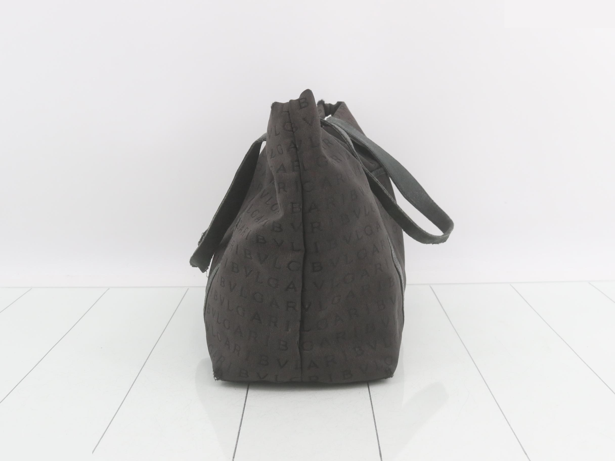 handbag — view 3