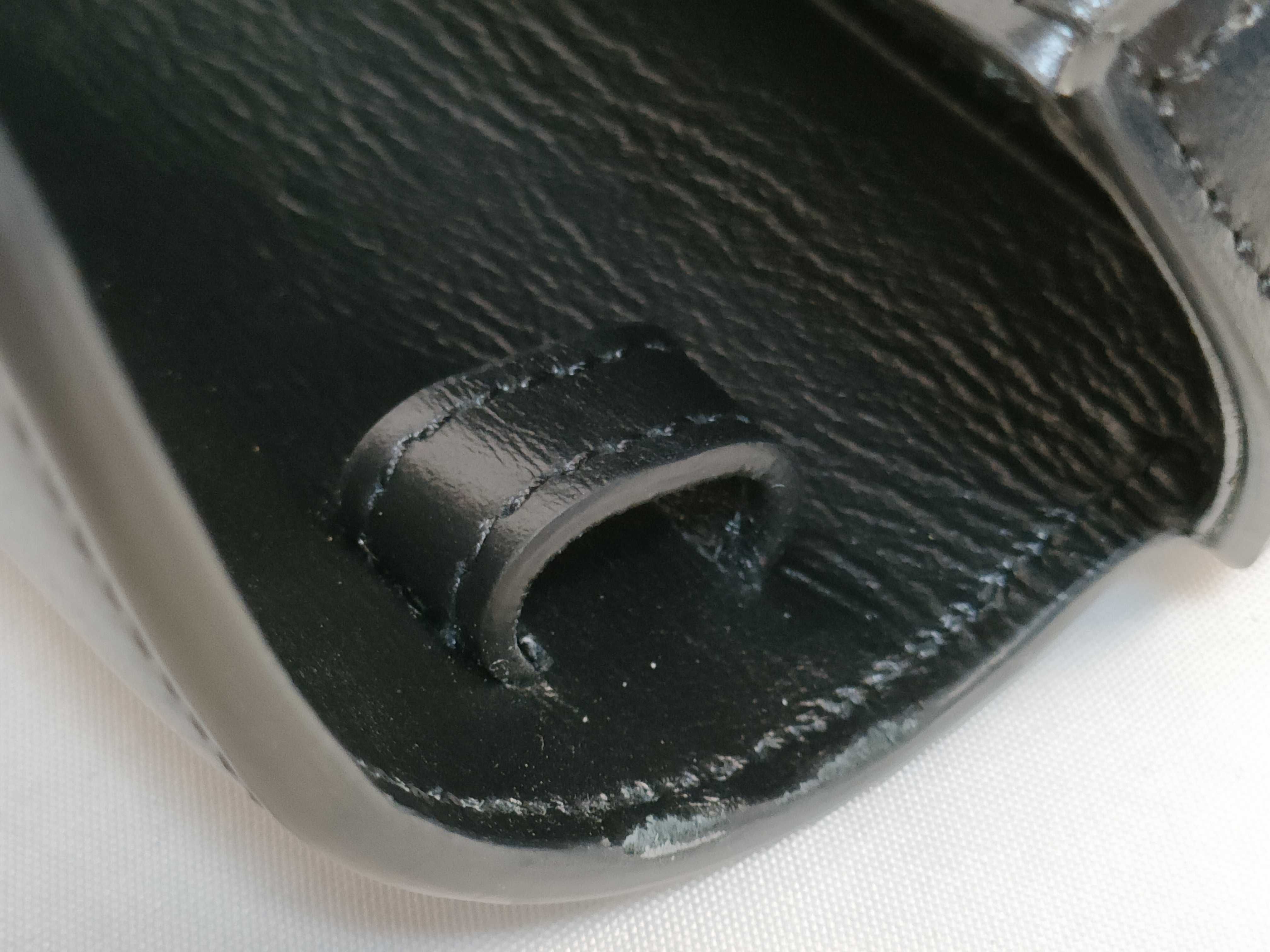 Triomphe Shoulder Bag Mini Black Shoulder Bag — view 10