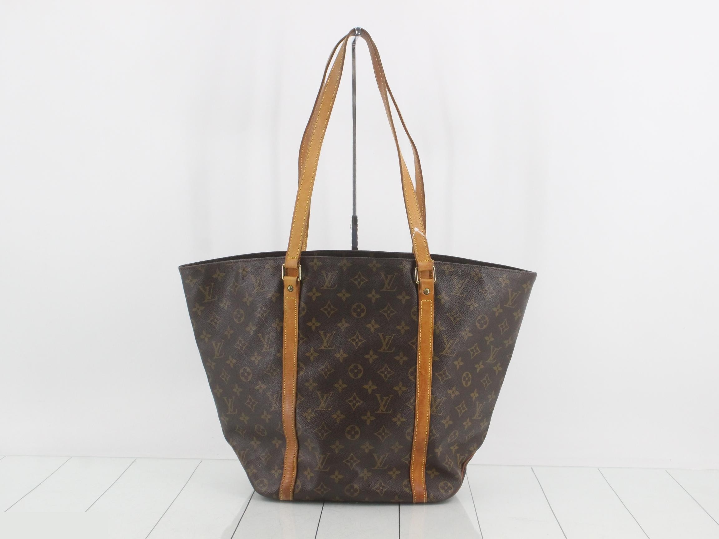 Sack Shopping — view 2