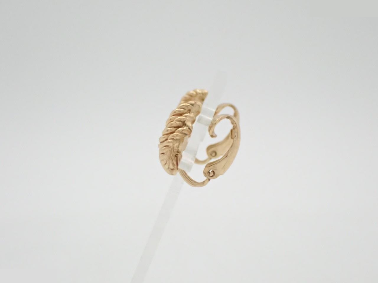 Earrings — view 3