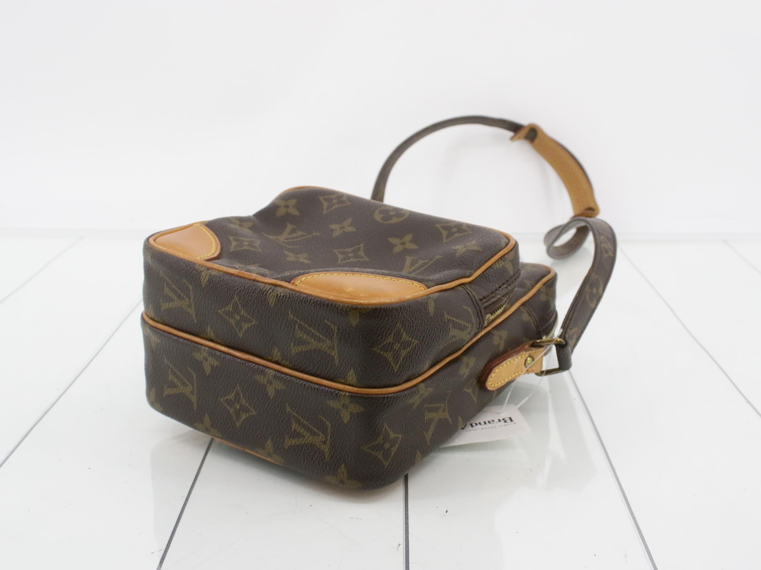 monogram amazon — view 6
