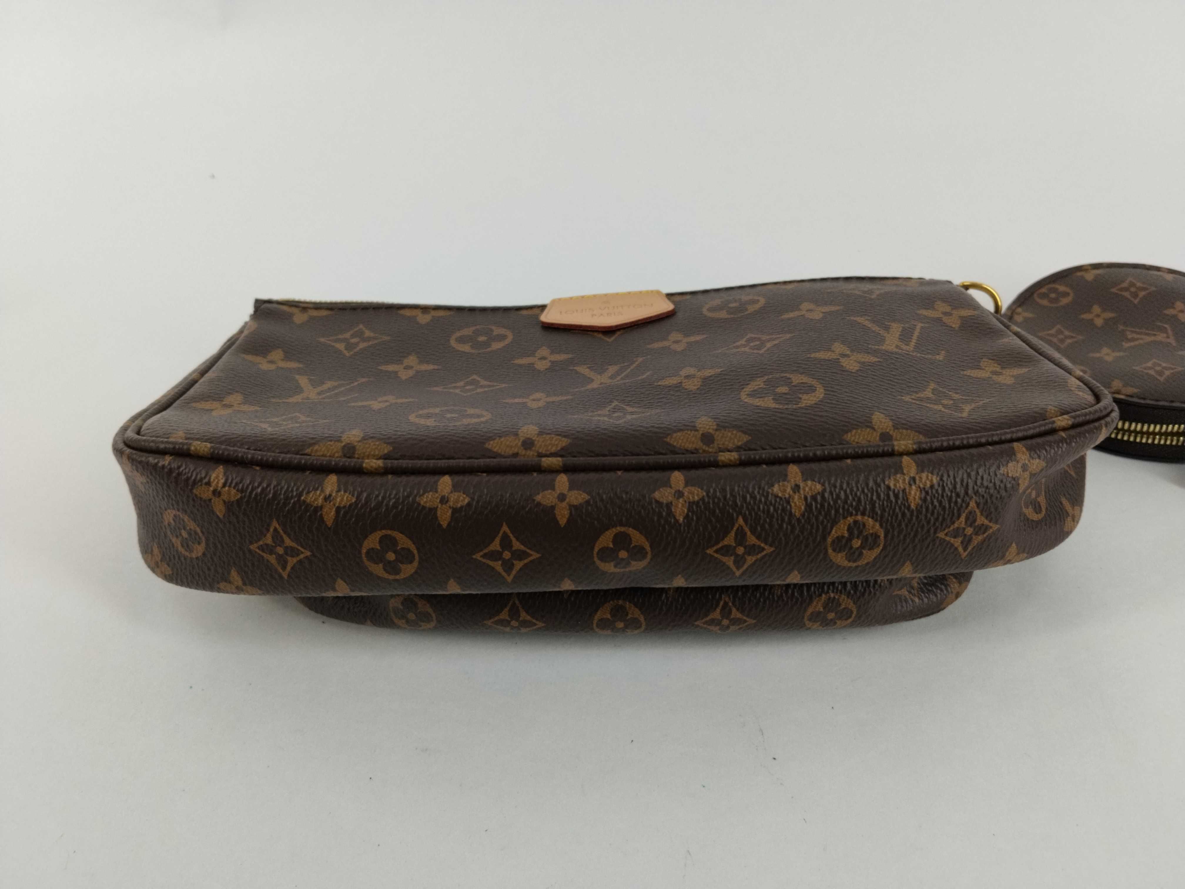 Monogram Louis Vuitton M44840 Multi Pochette Accessoires 2-Way Shoulder Bag with Pouch — view 13