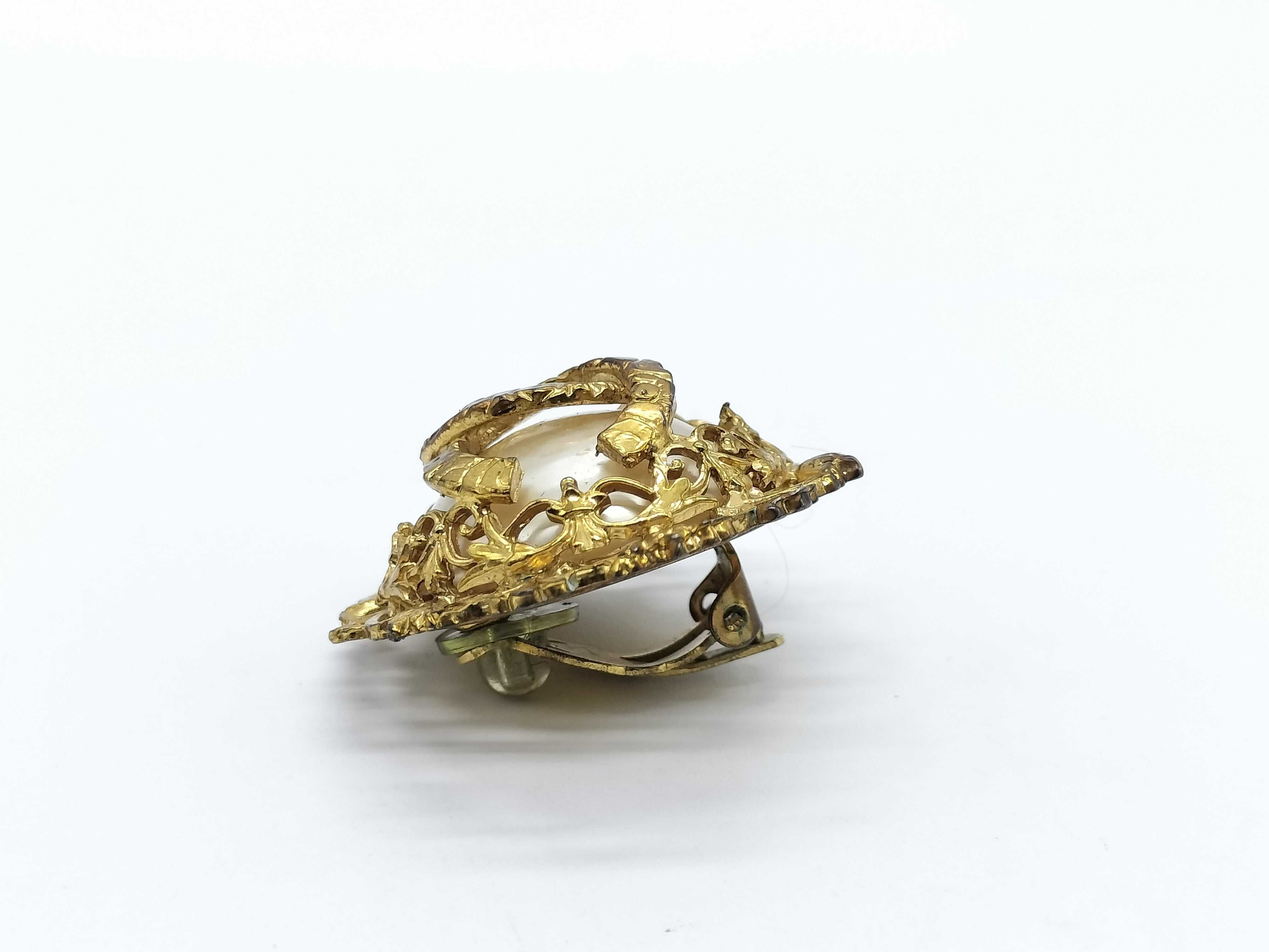 earring (single earring) with Coco Mark — view 2
