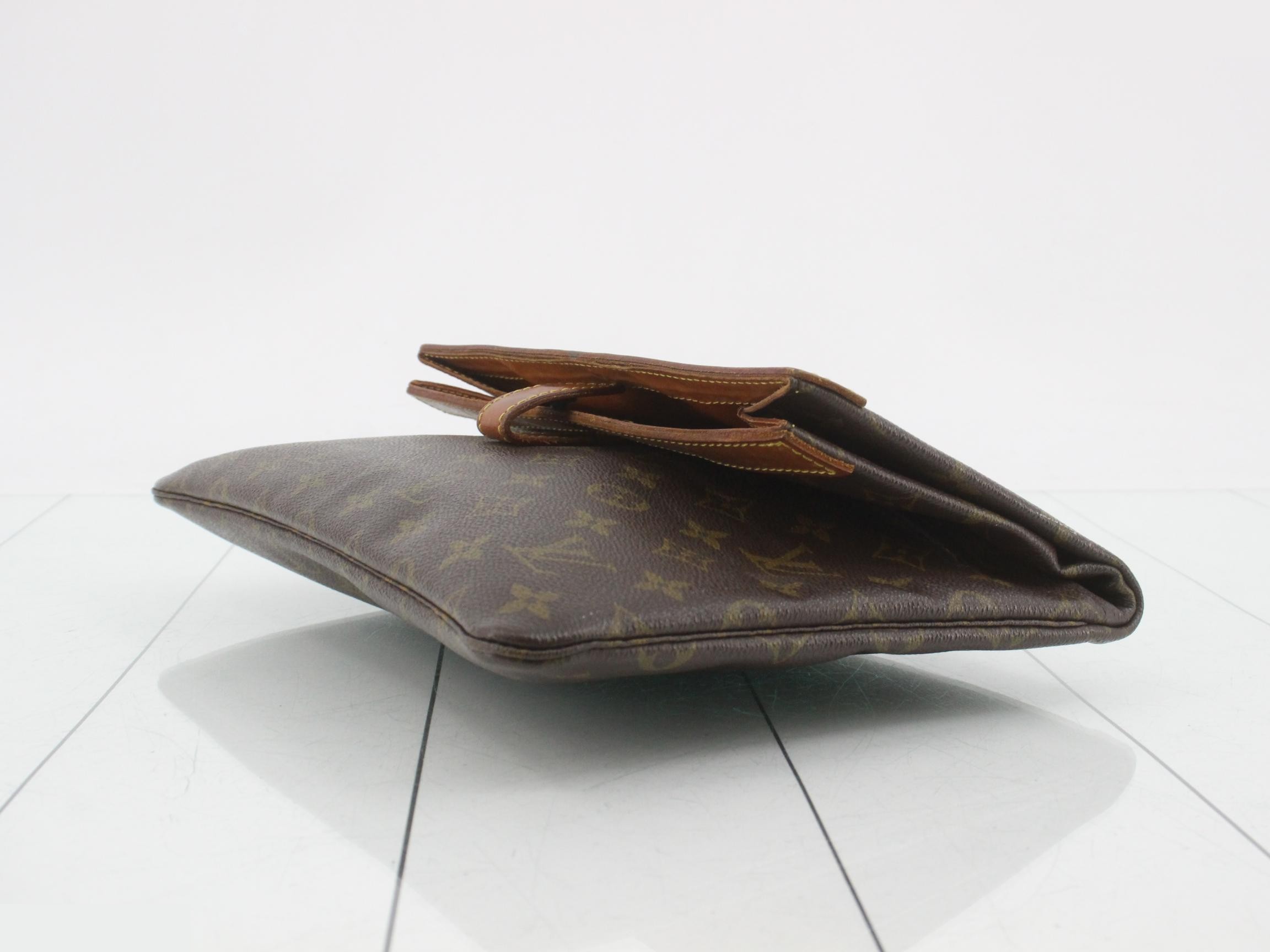 LV Monogram Pochette Priant Second Bag — view 6