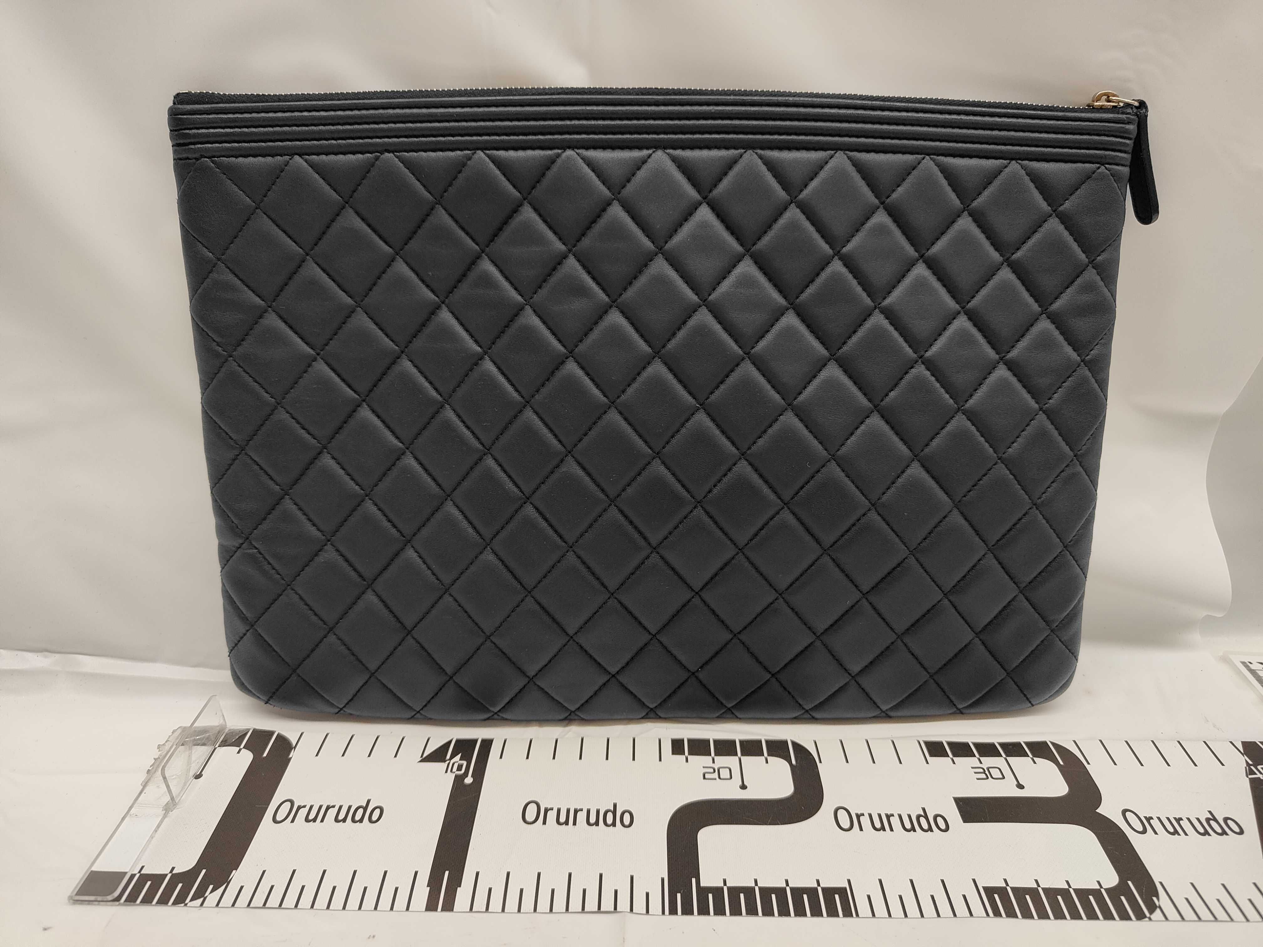 Classic Boy Medium Clutch Bag Navy — view 2