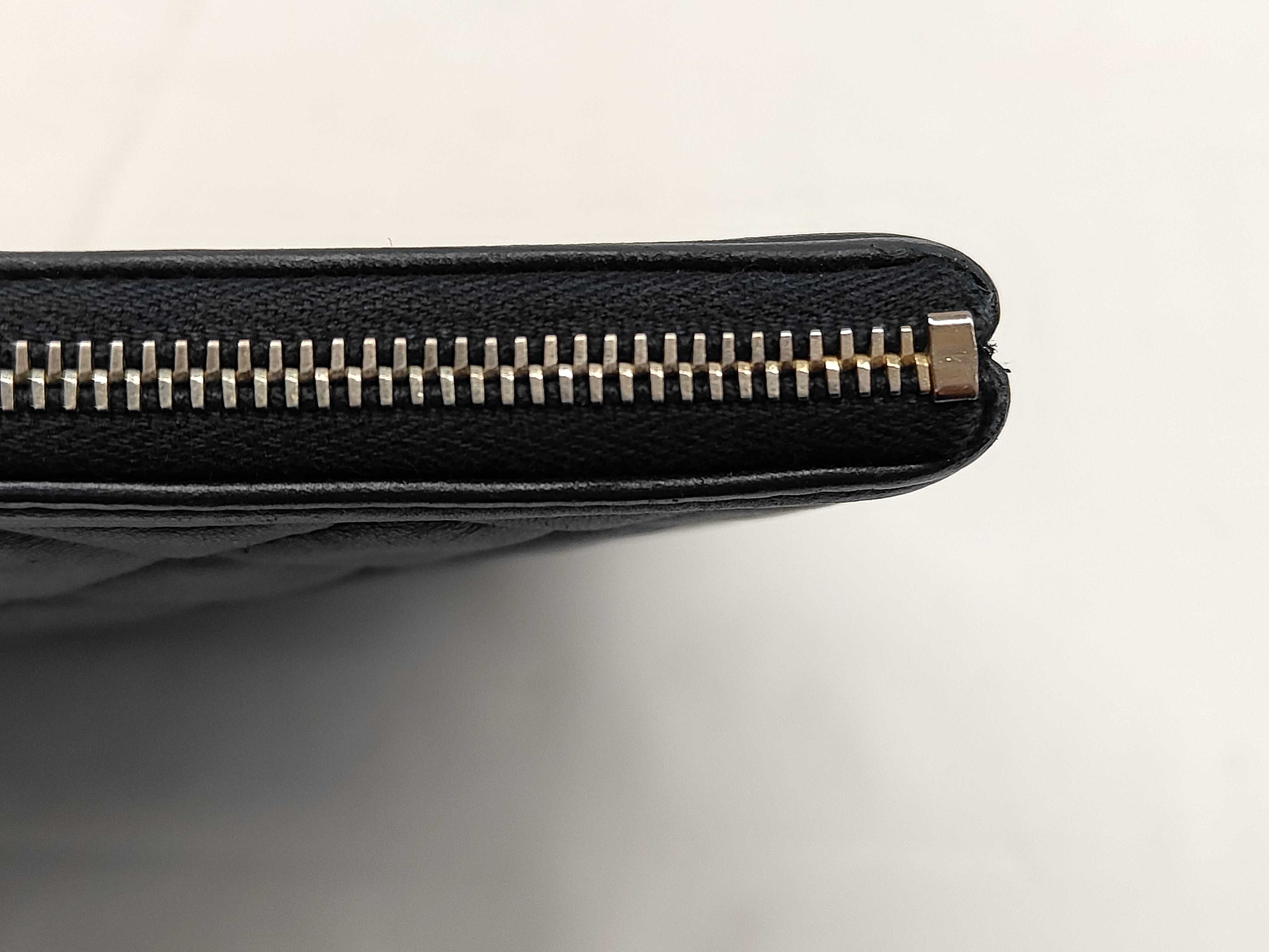 Classic Boy Medium Clutch Bag Navy — view 8